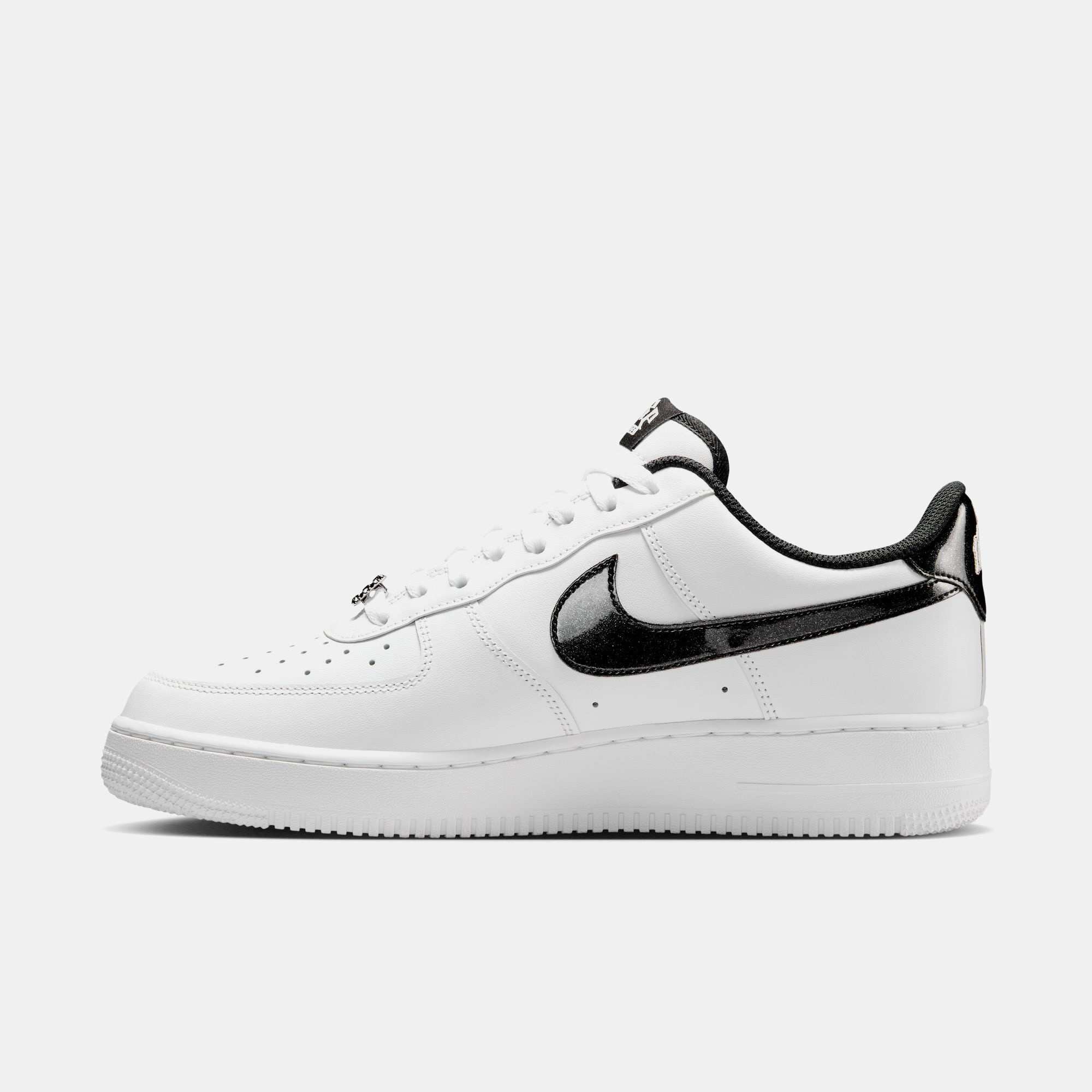 Nike Air Force 1 '07 LV8 image number 0