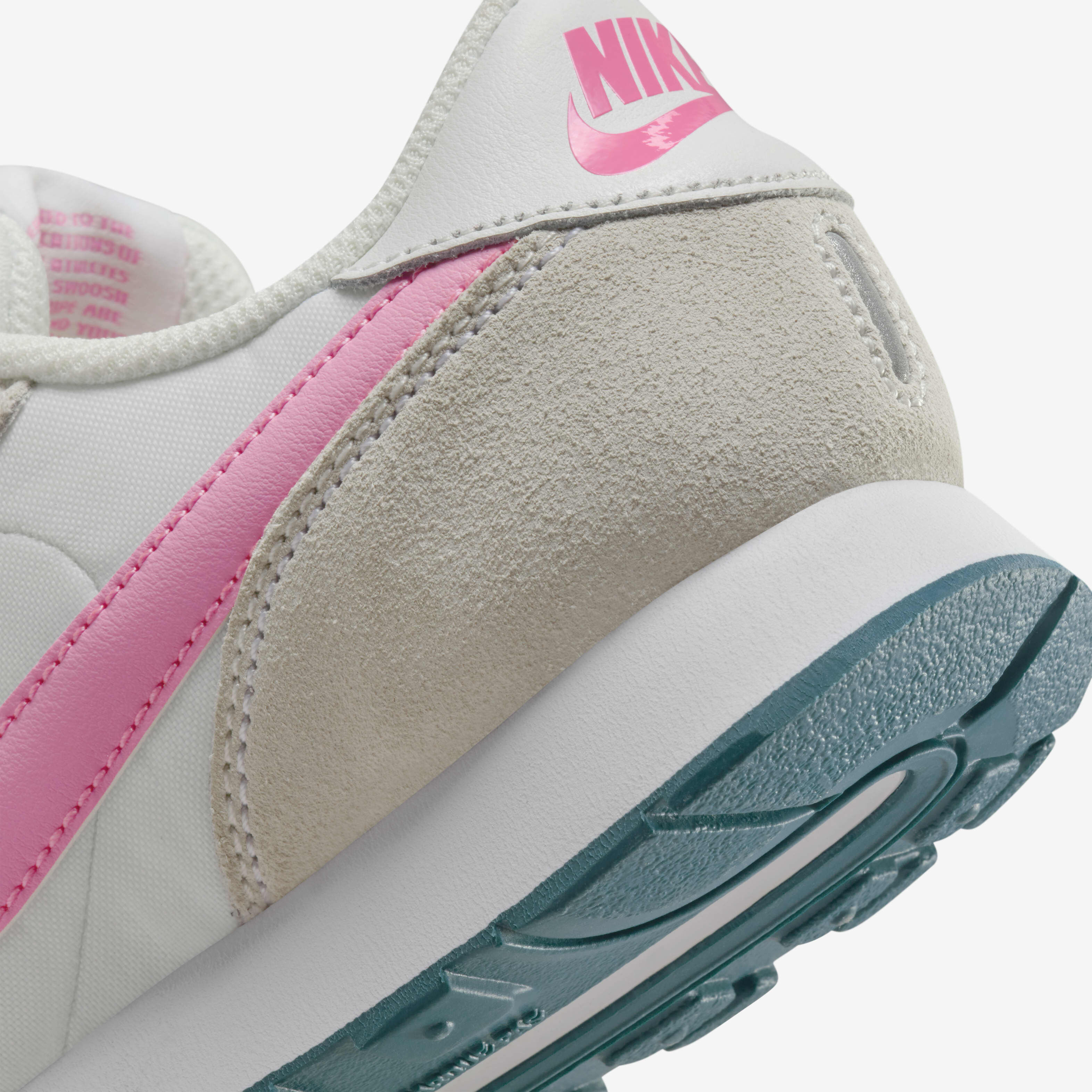 نايكي ام دي فاليانت image number 7