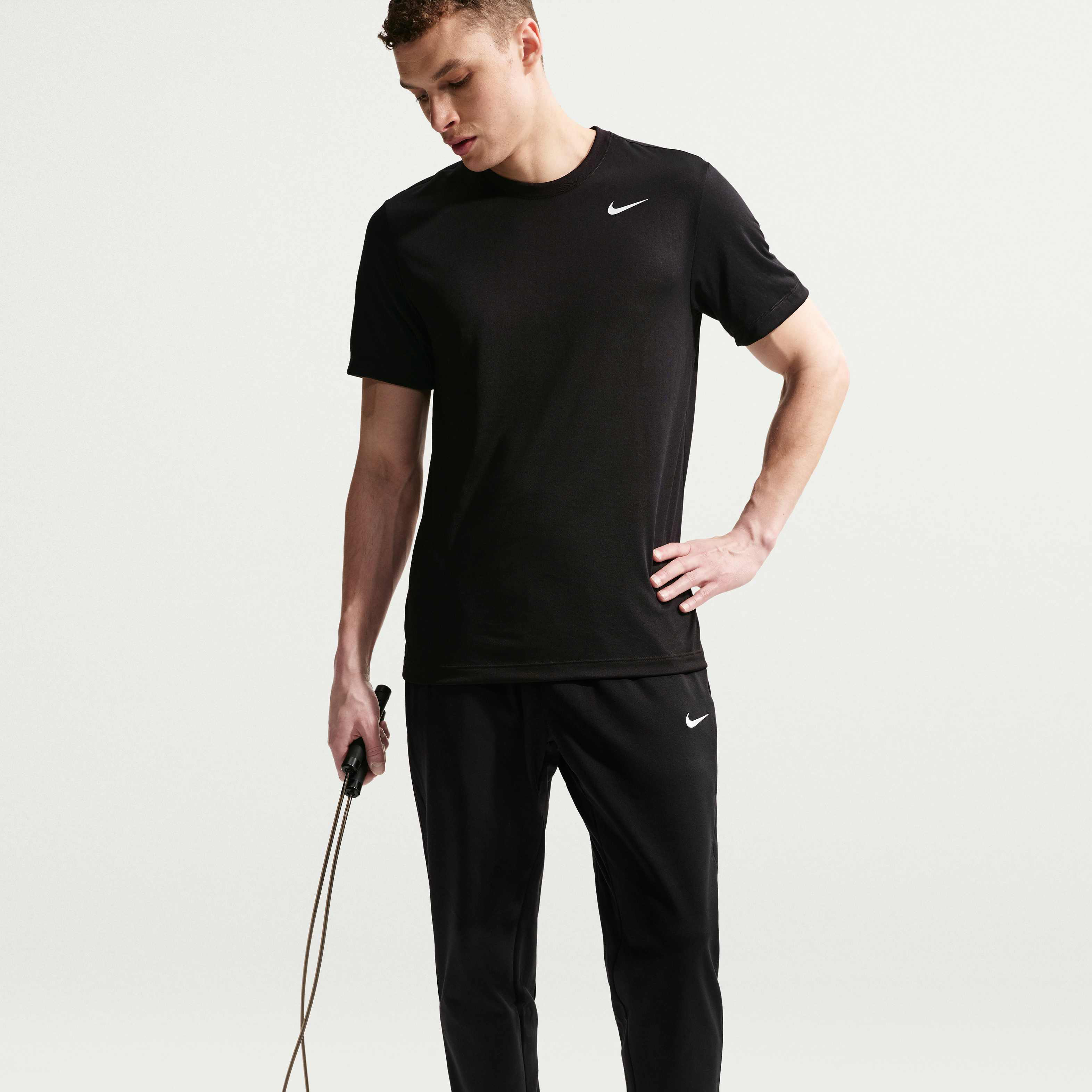 Nike Therma image number 3