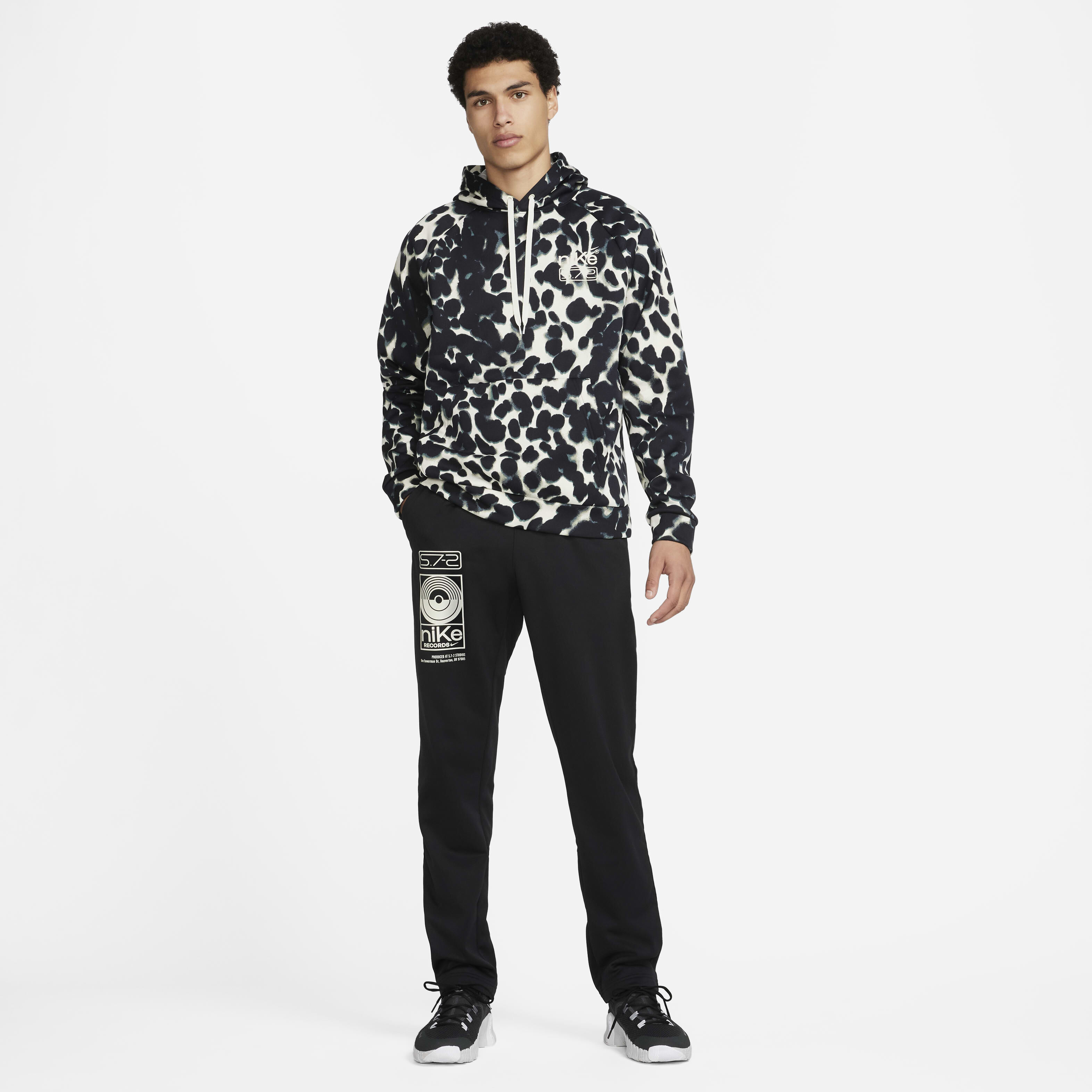 Nike Studio '72 image number 6