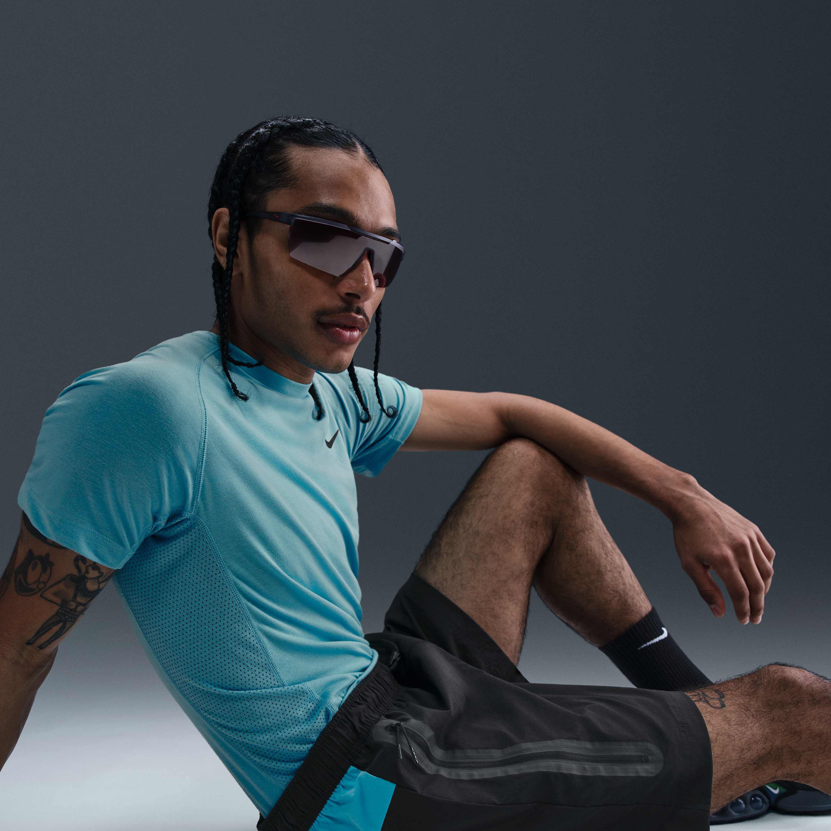 نايكي تك image number 4