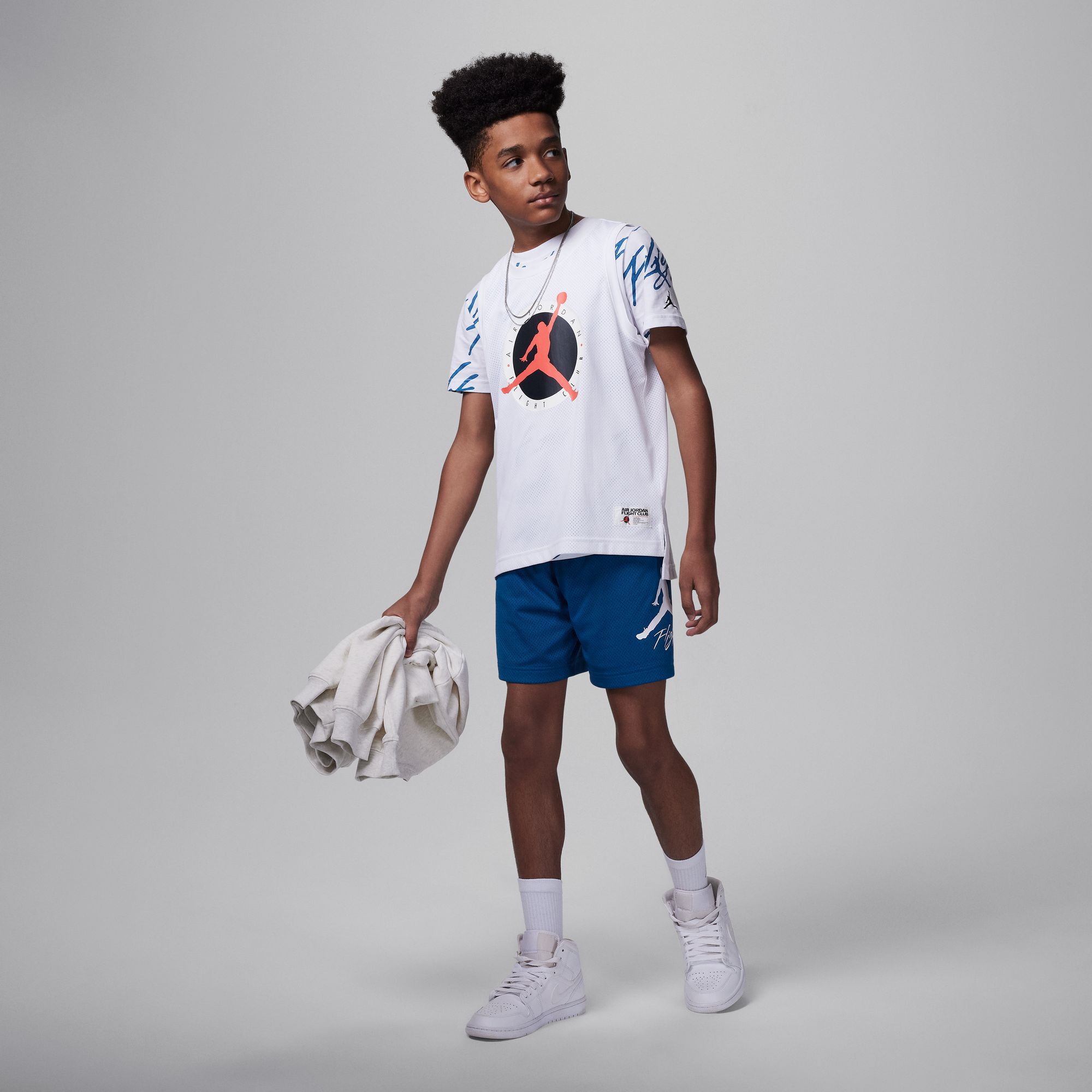 Jordan MJ Essentials Baseline image number 5