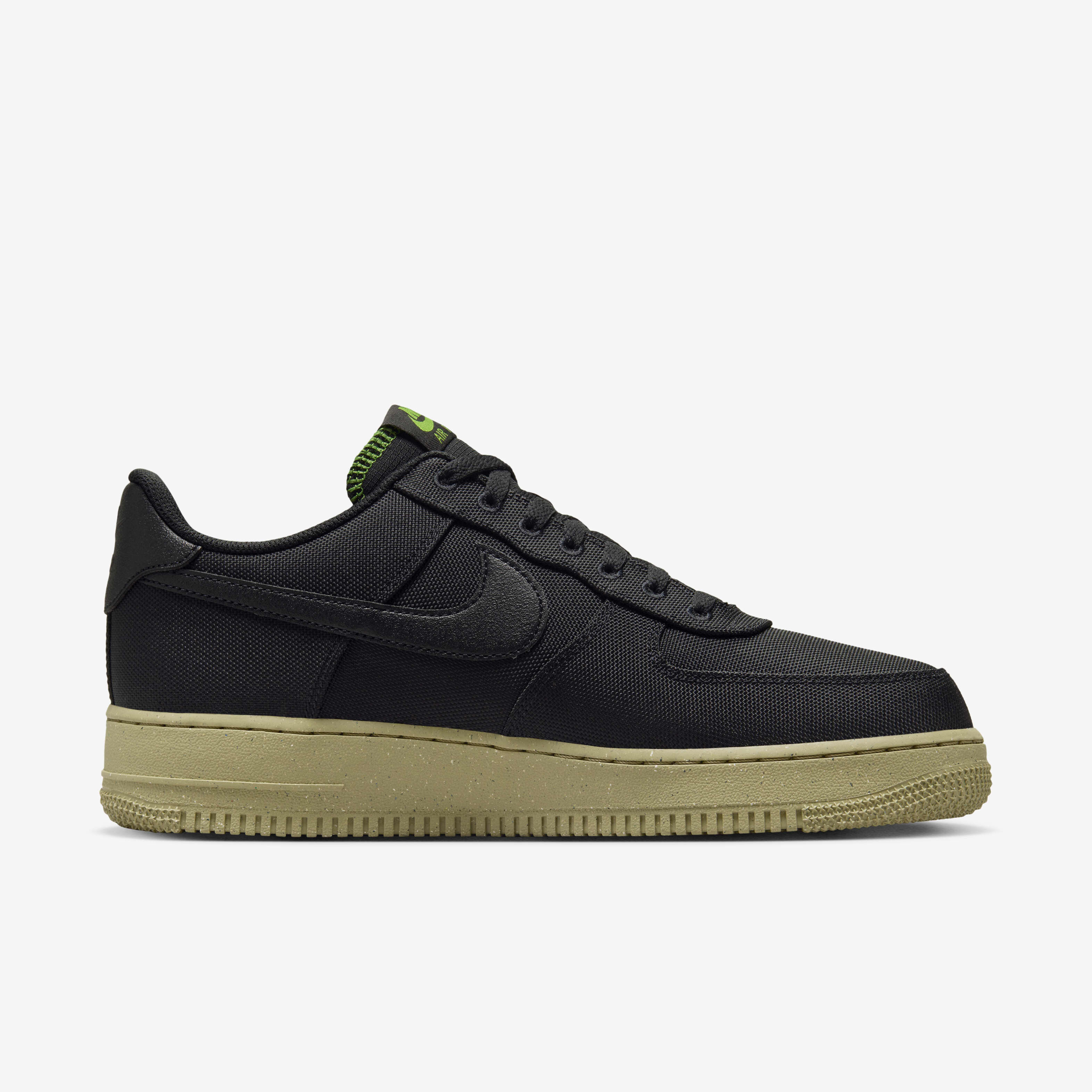 Nike lv8 style discount