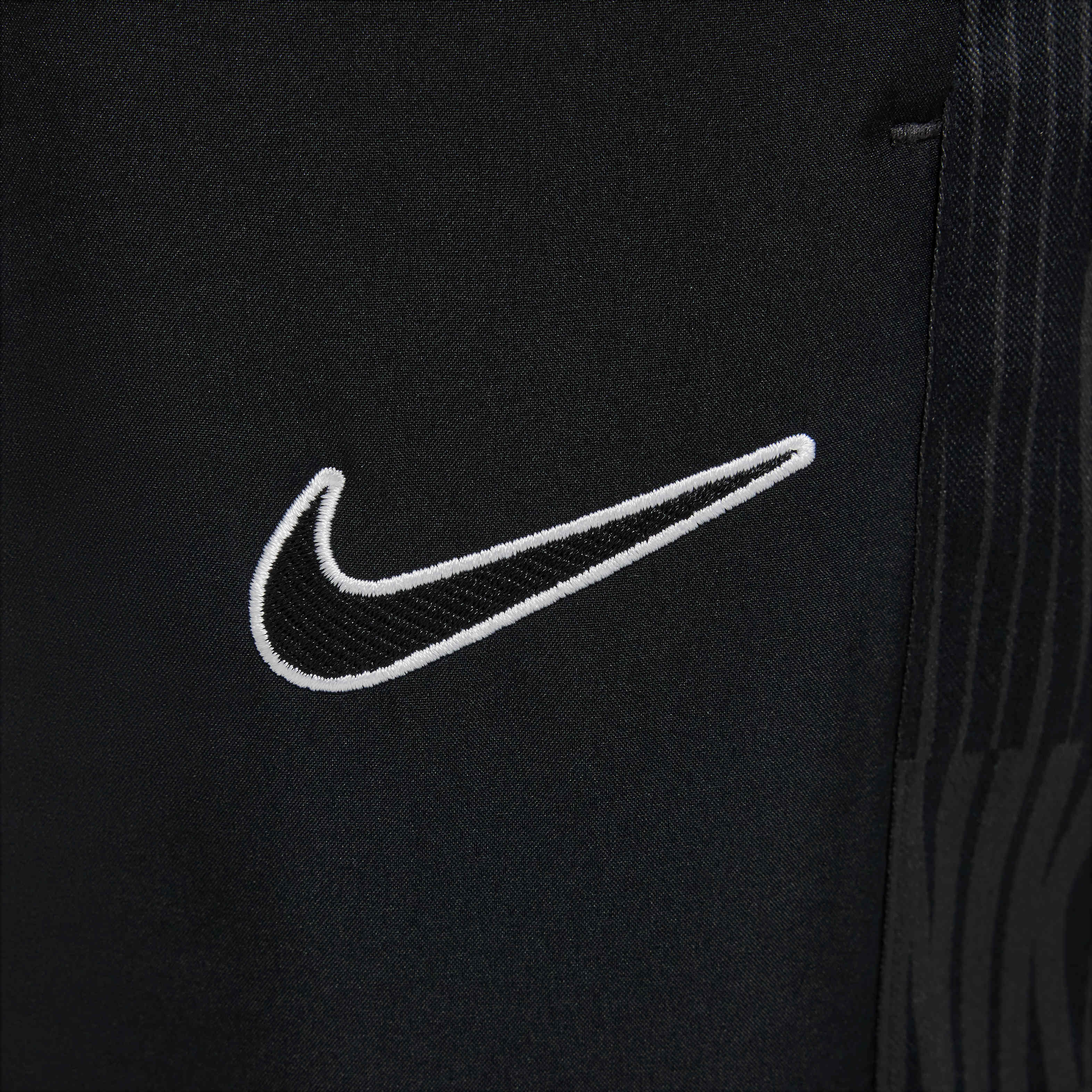 نايكي أكاديمي image number 4