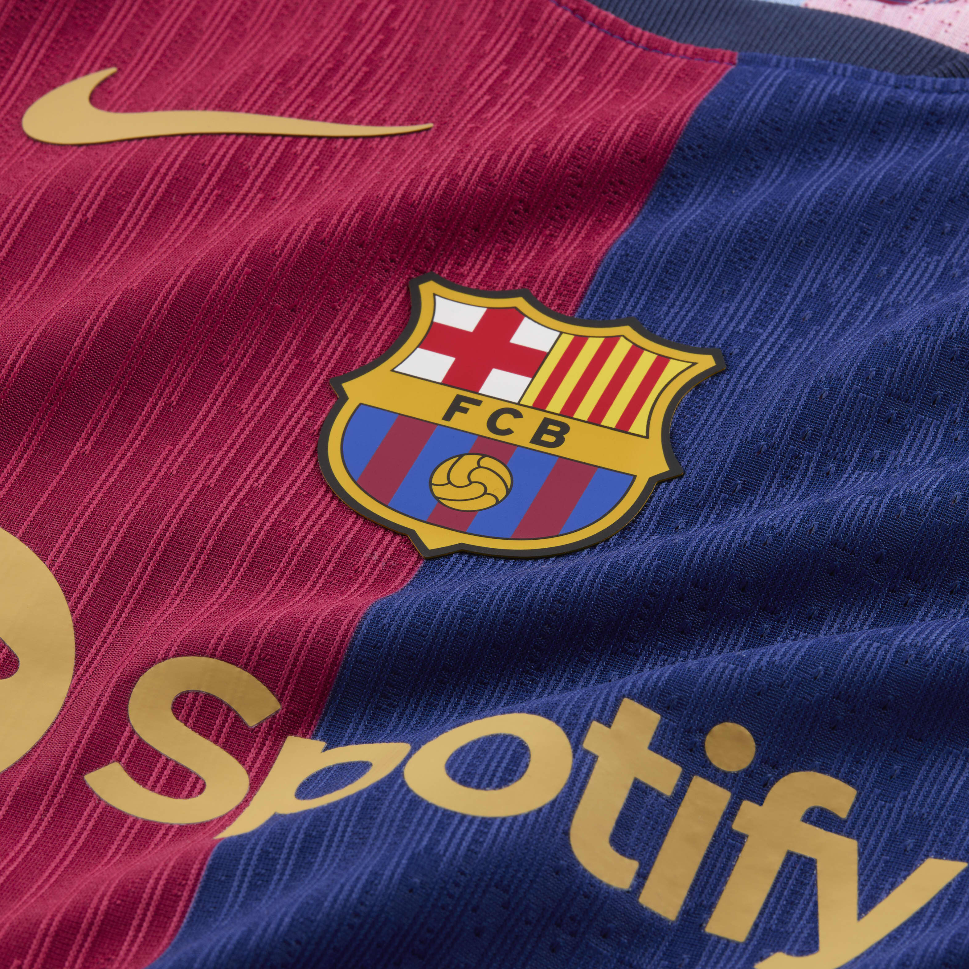 F.C. Barcelona 2024/25 Match Home image number 9