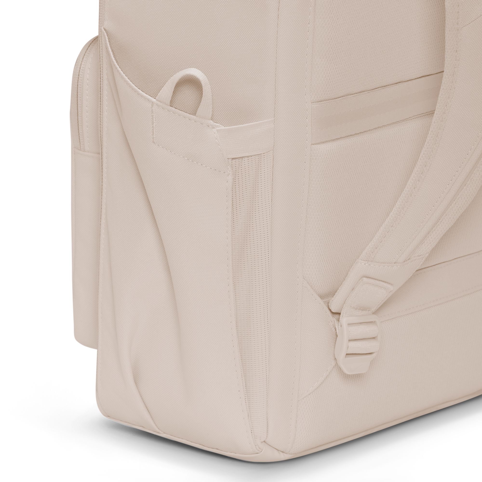 Zoom image
