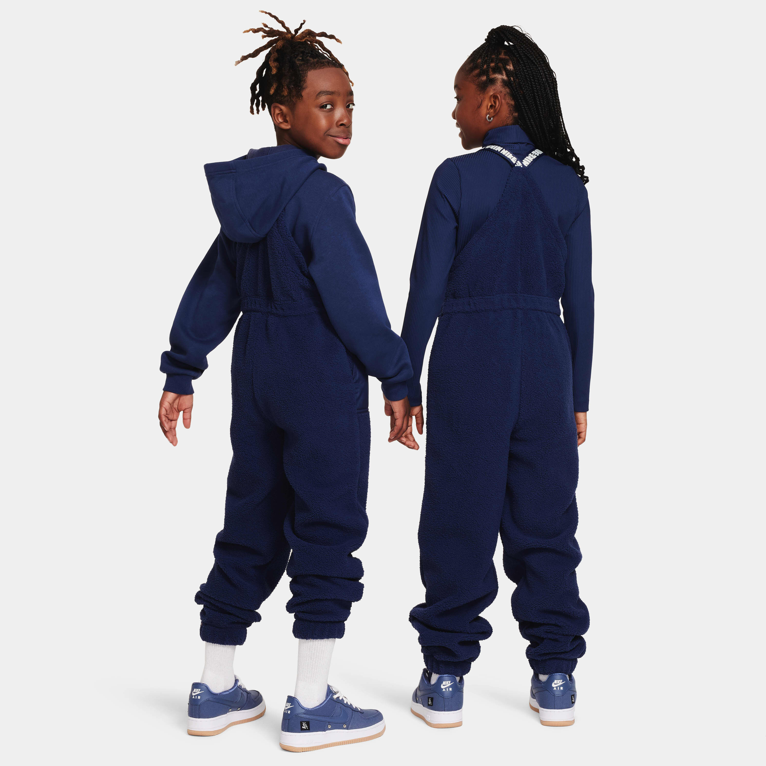 نايكي سبورتسوير image number 1