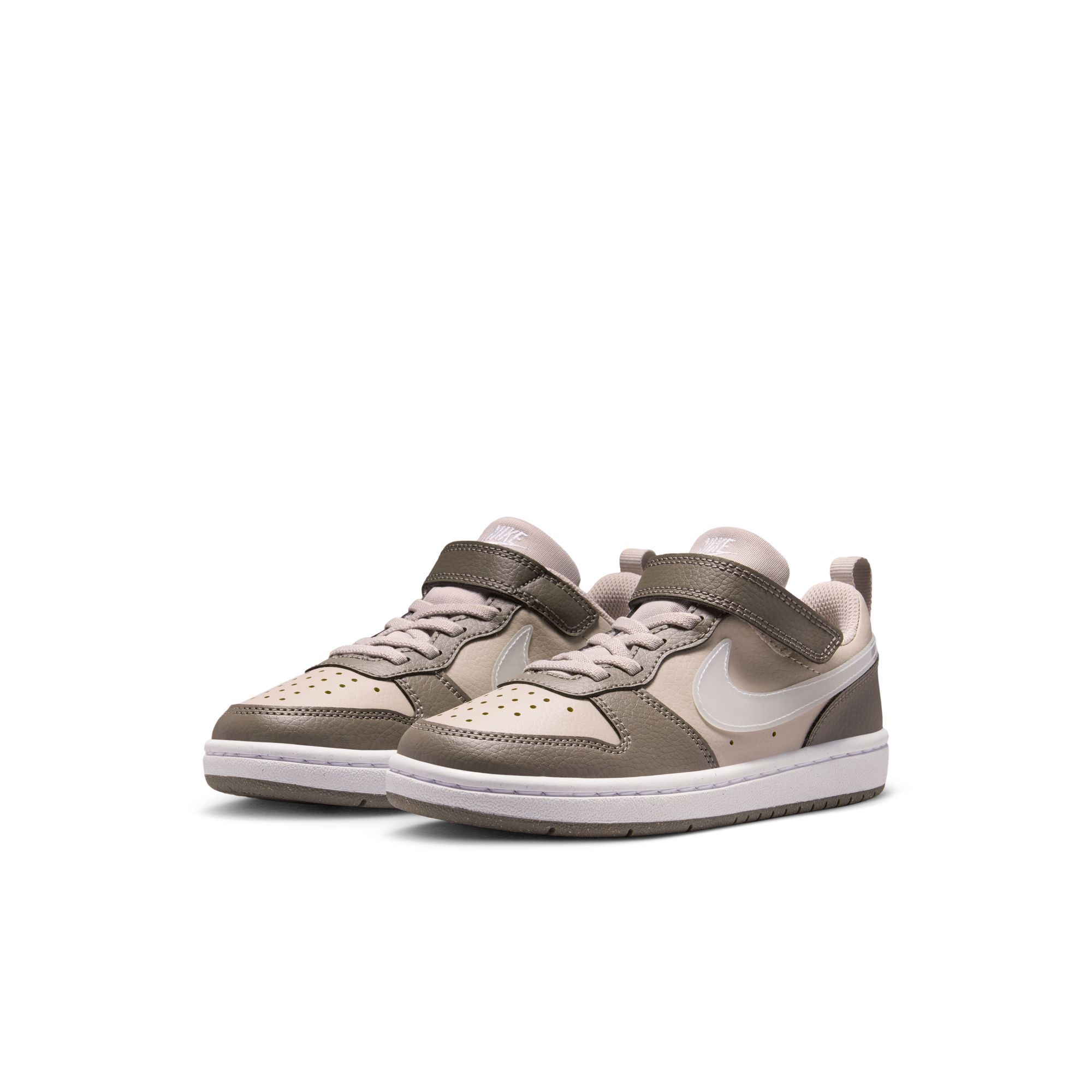 Nike Court Borough Low image number 2