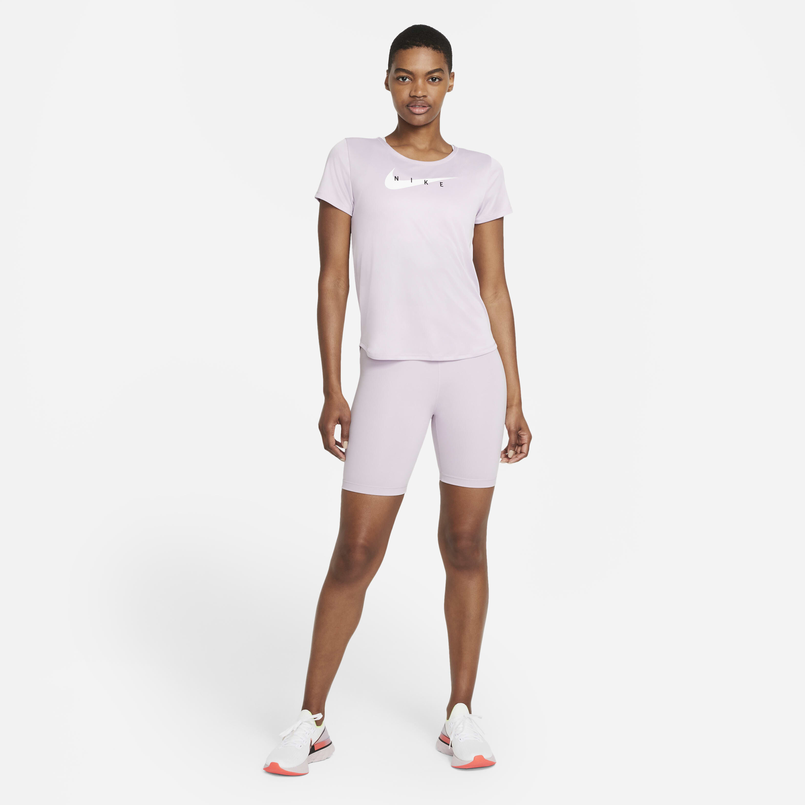 Nike Swoosh Run image number 6