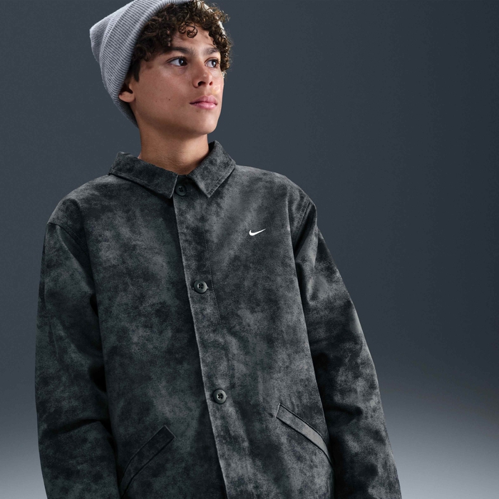 نايكي سبورتسوير ميترو جراوند image number 0 نايكي سبورتسوير ميترو جراوند image number 0