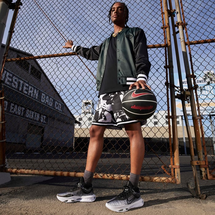 Nike G.T. Jump 2 image number 1 Nike G.T. Jump 2 image number 1
