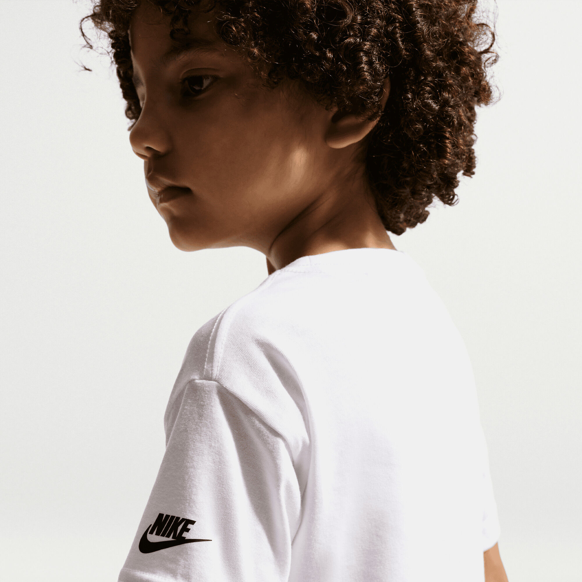 Nike Sportswear In The Zone image number 3