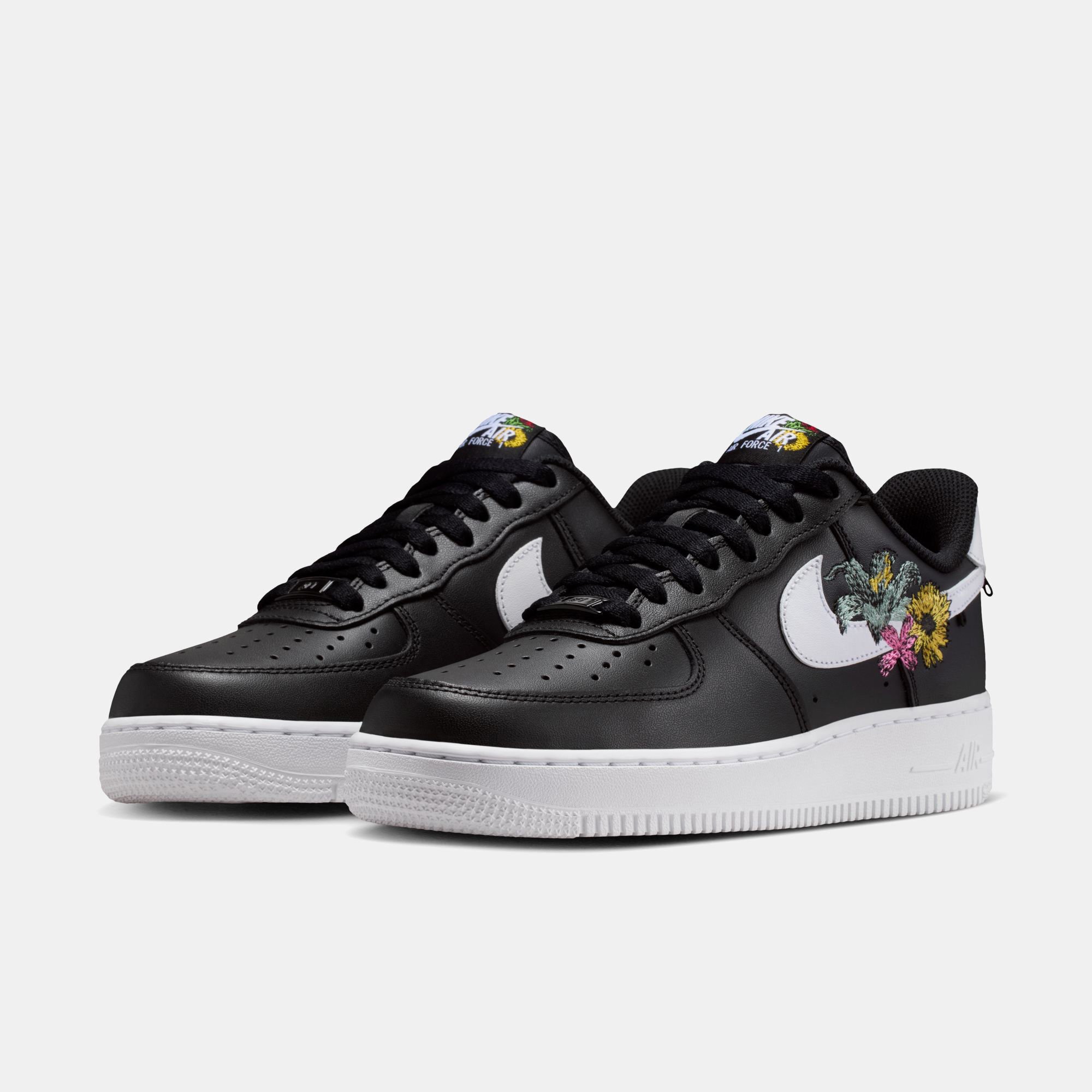 Nike Air Force 1 '07 Premium "Flowers" image number 2
