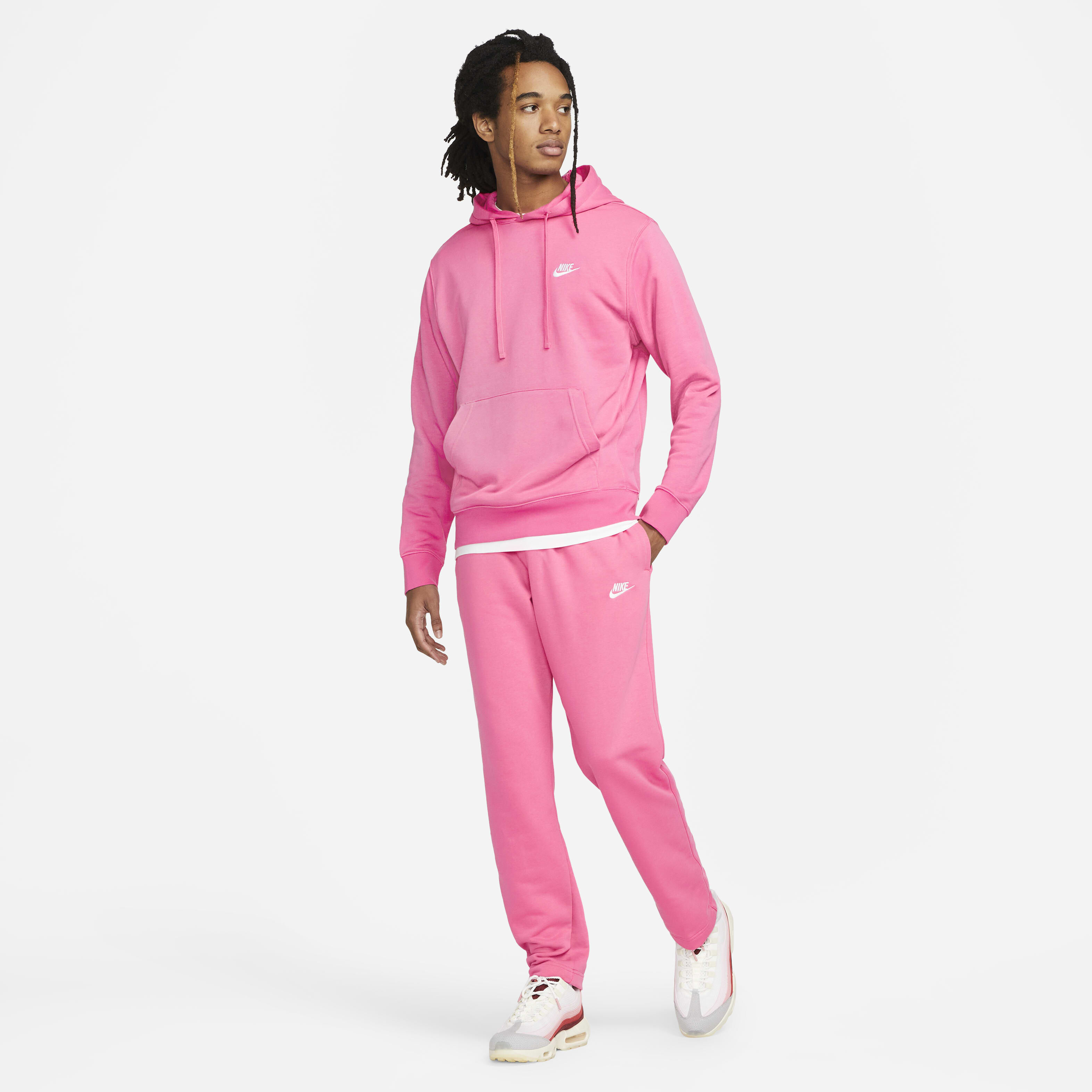 نايكي سبورتسوير كلوب image number 5