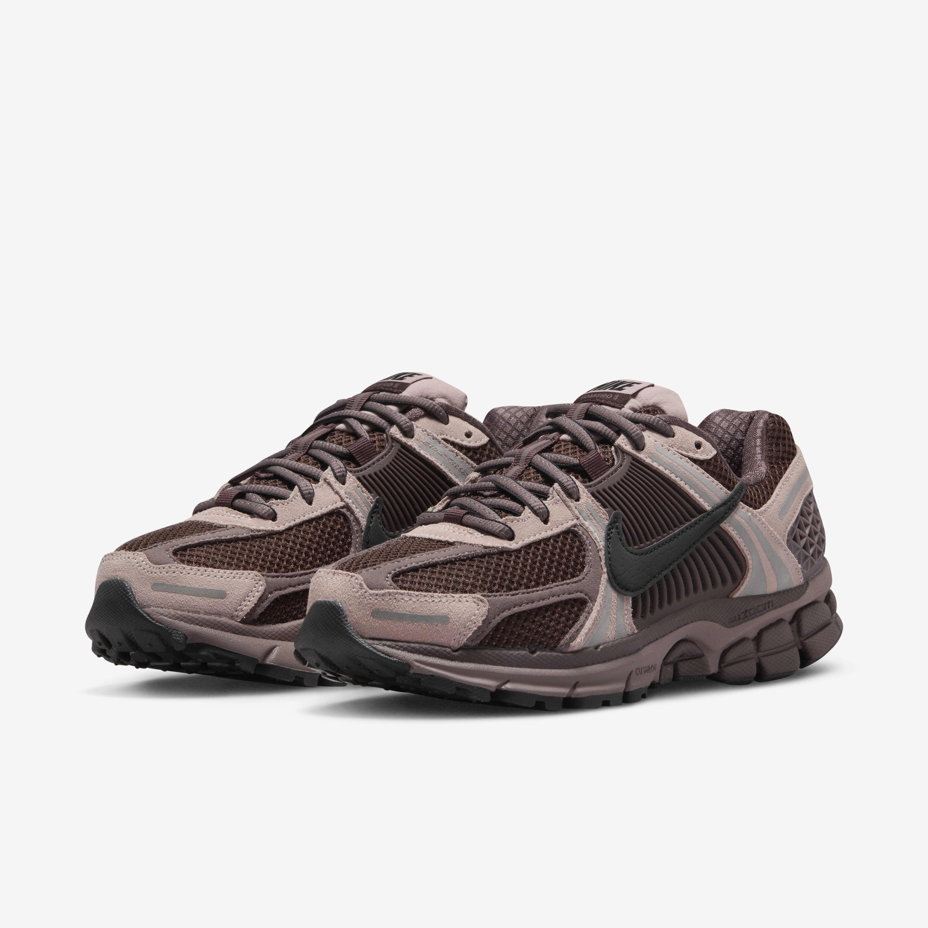 Buy Nike Zoom Vomero 5 Women s Shoes Nike Kuwait Official