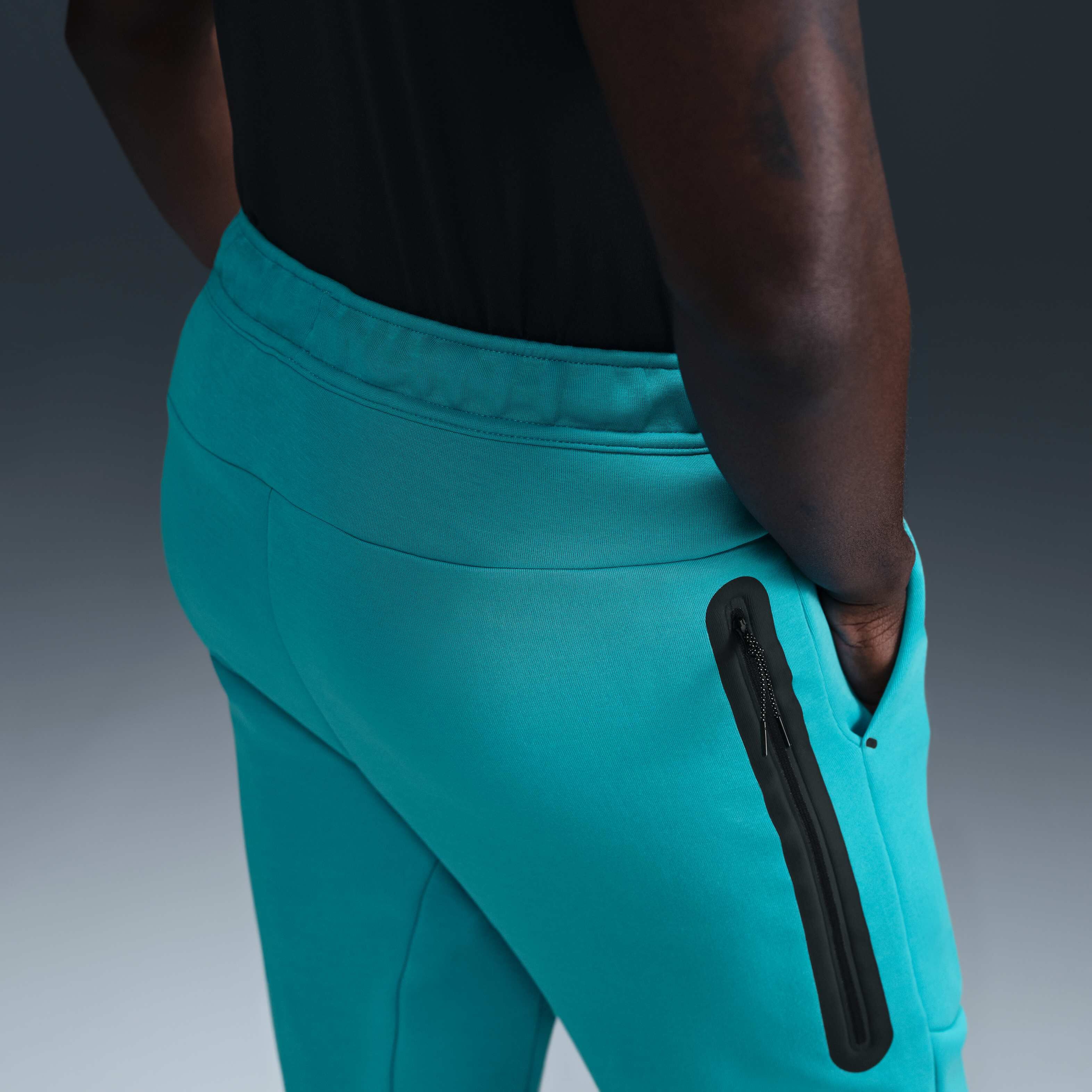 Nike Tech image number 2