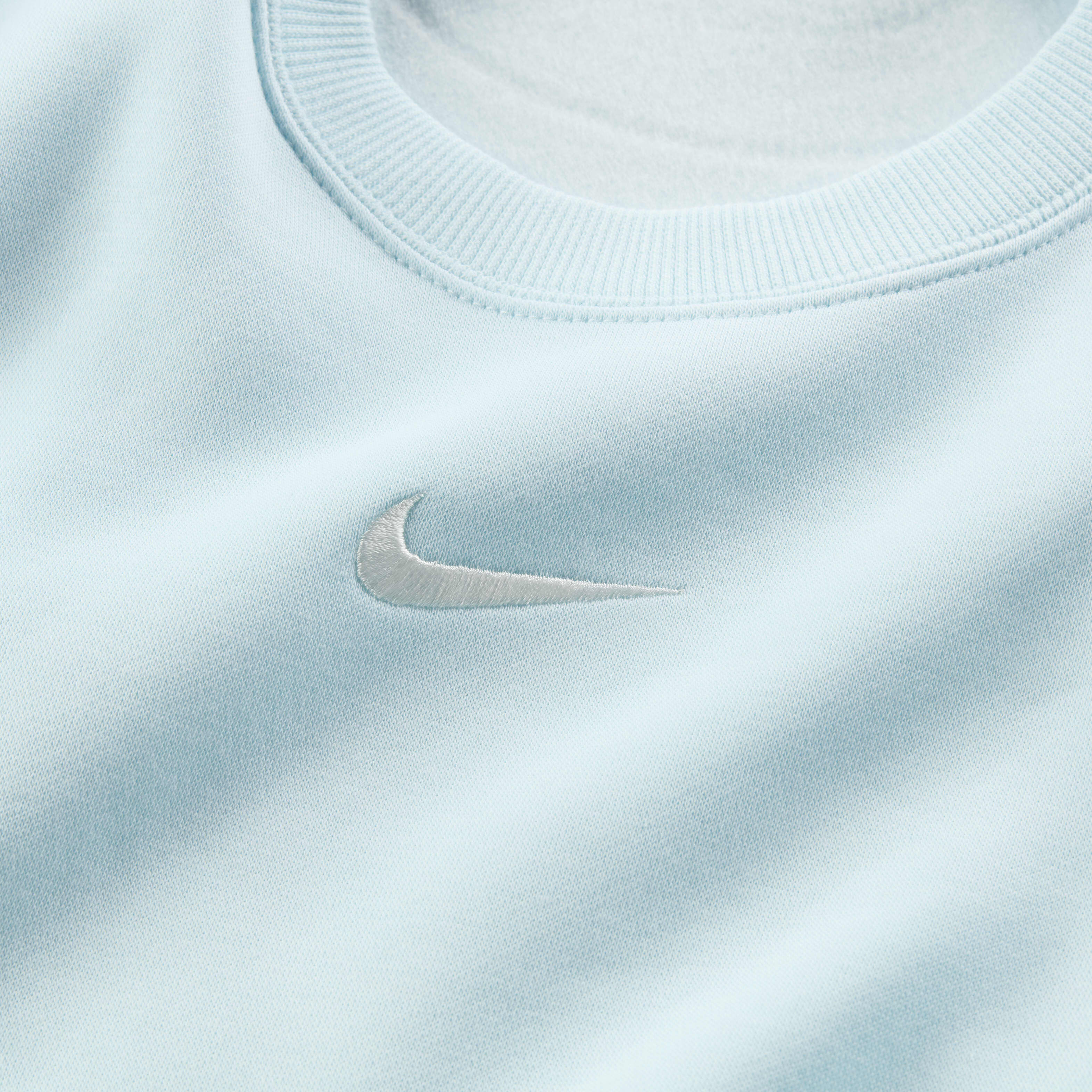 Nike pastel crew neck best sale