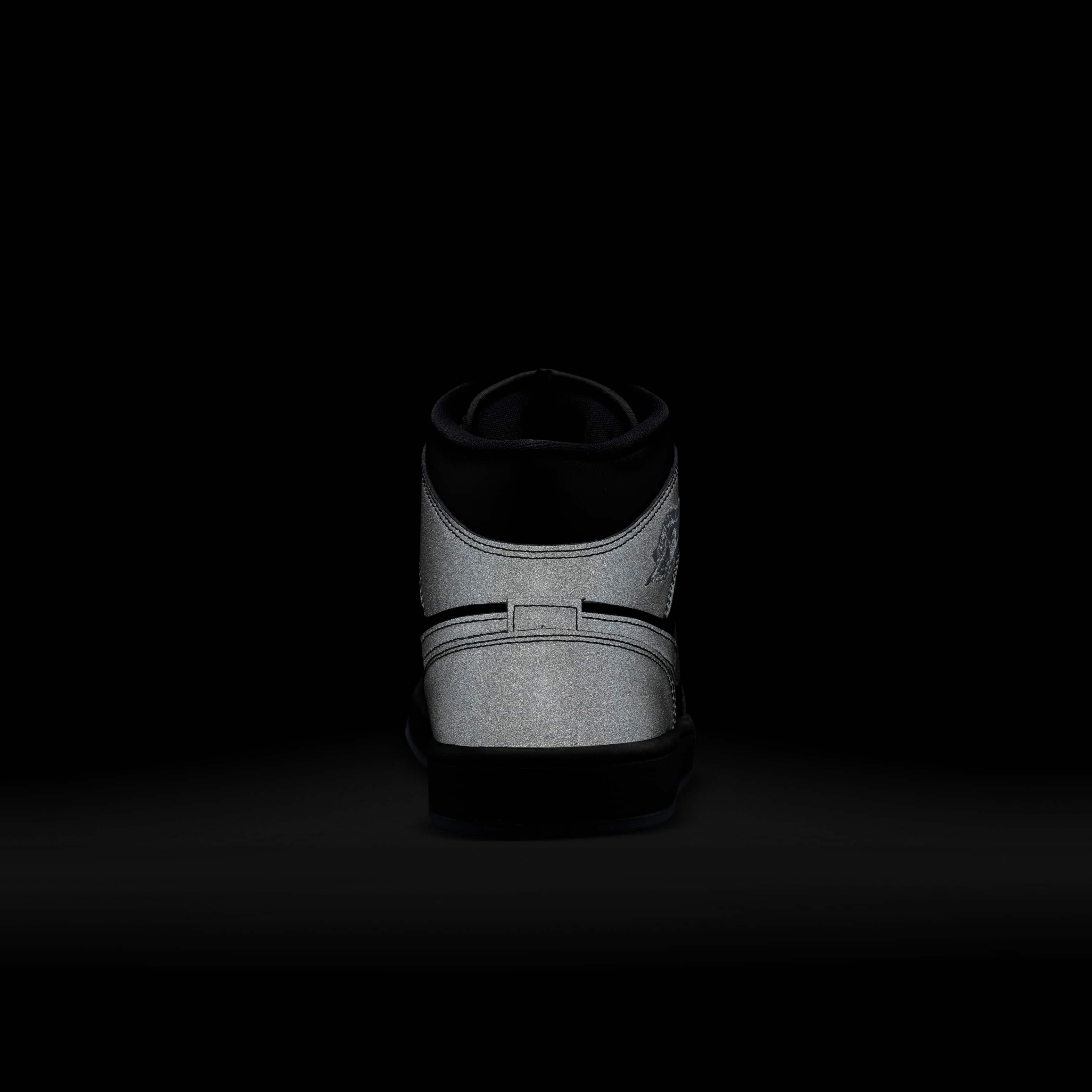 Air Jordan 1 Mid SE image number 8
