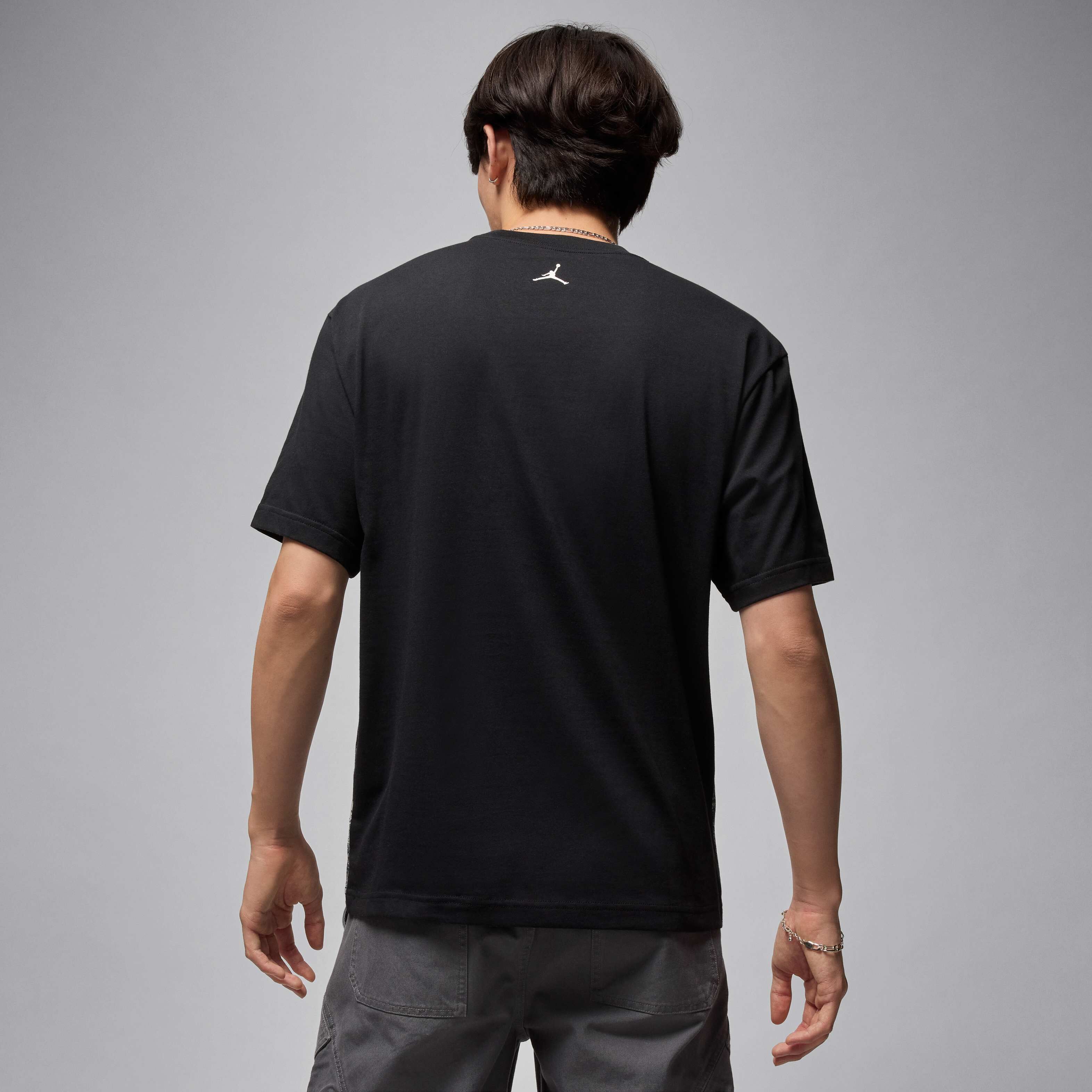 Jordan Brooklyn image number 1