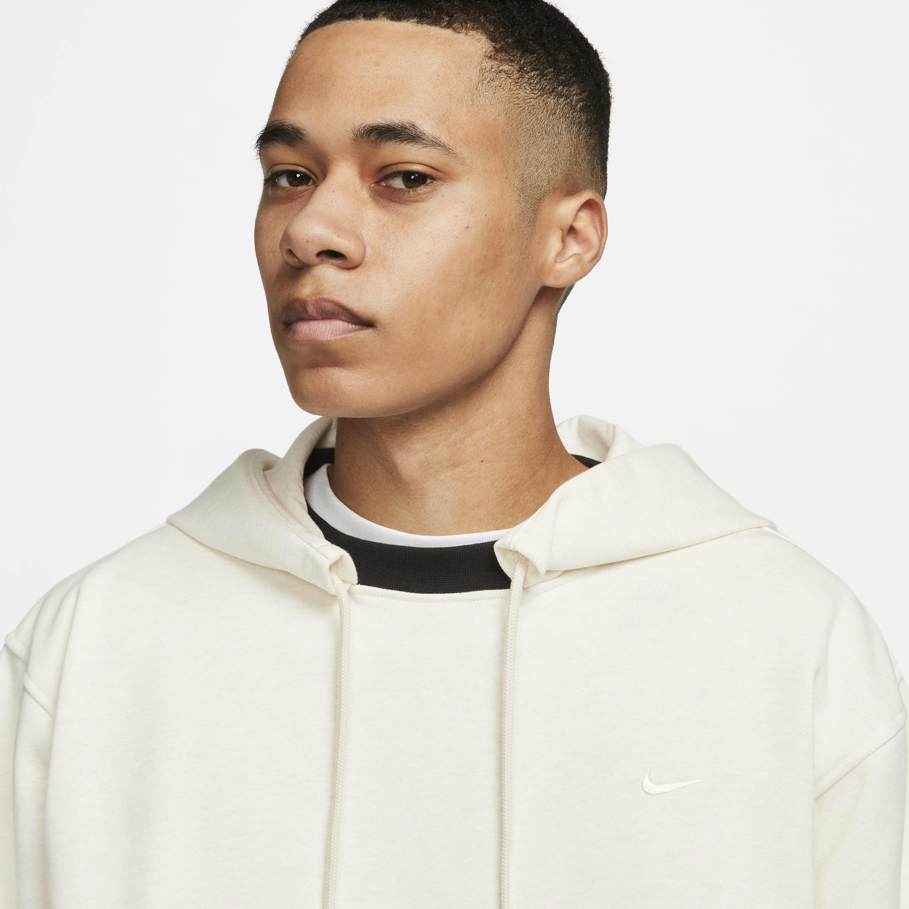 نايكي دراي-فِت ستاندرد ايشيو image number 2