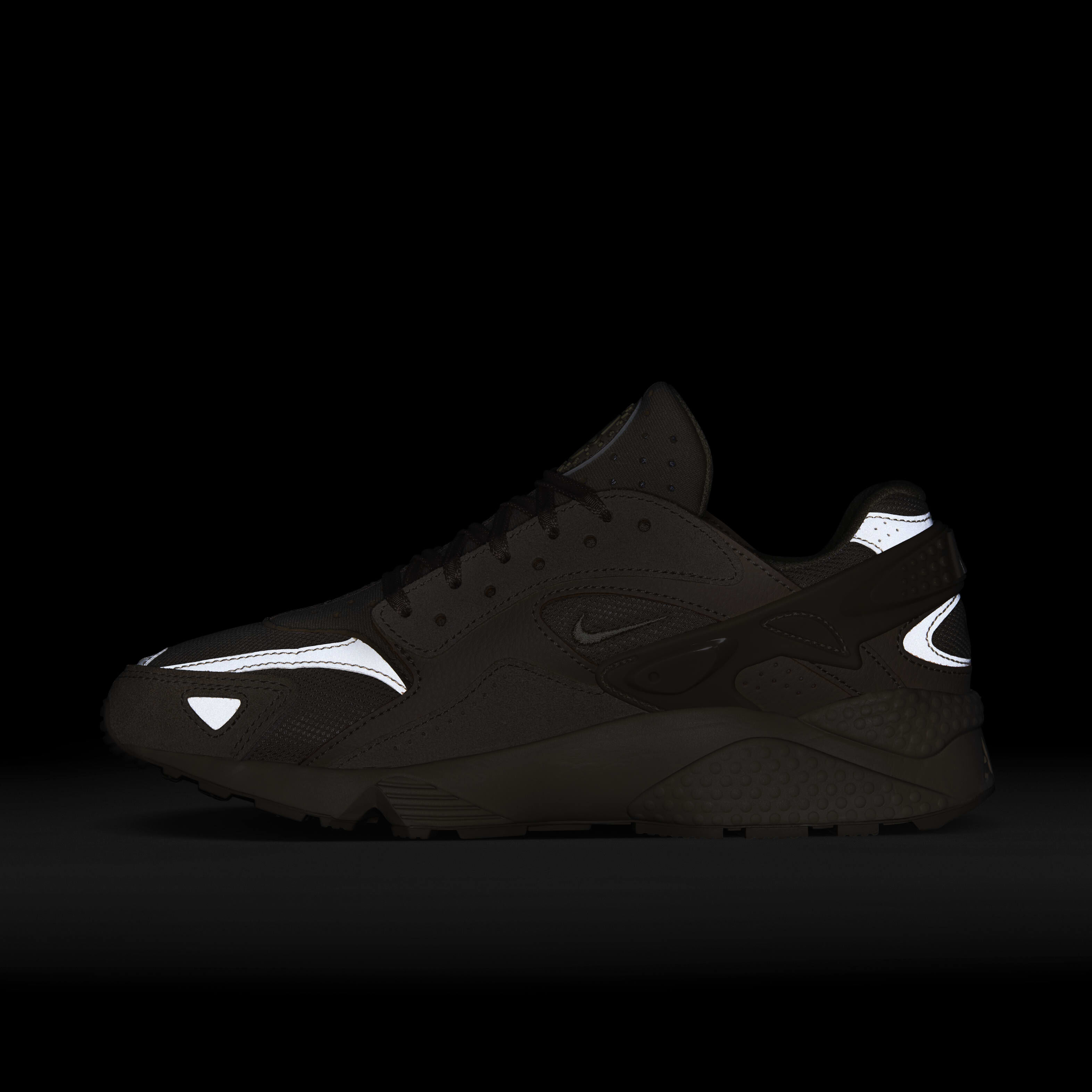 Buy Nike Air Huarache Runner Men s Shoes Nike Kuwait Official