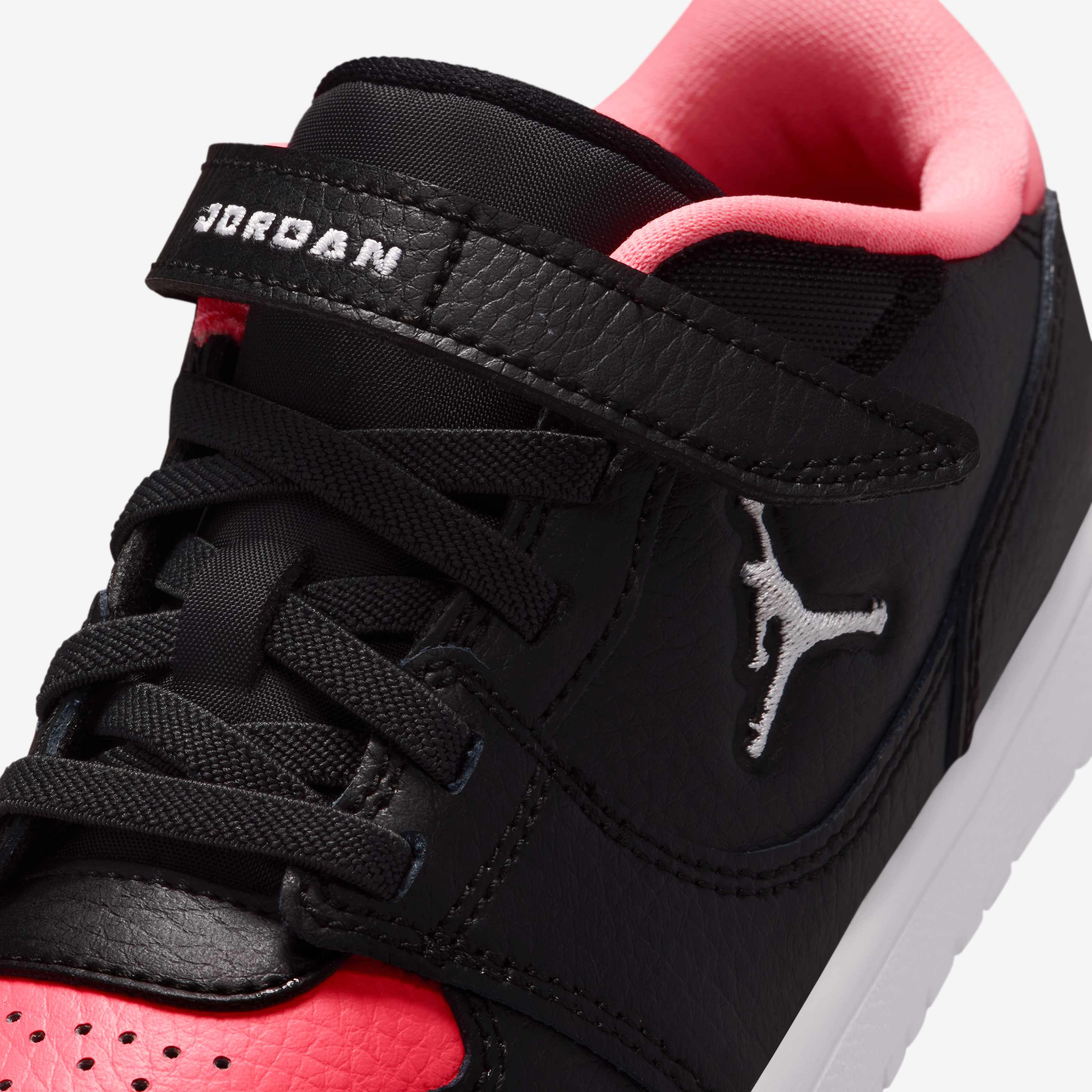 Jordan Court Connect Low image number 6
