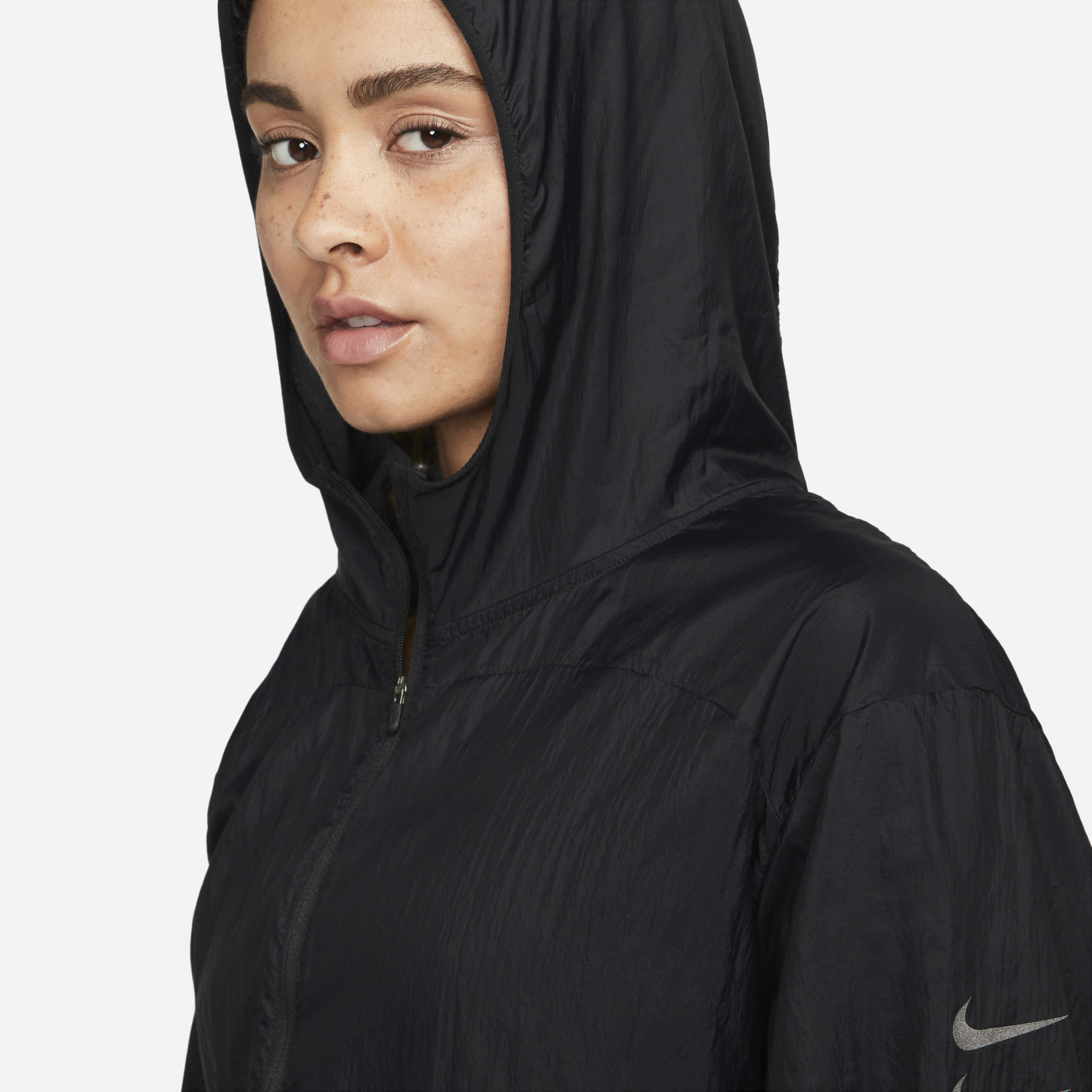 Nike packable running jacket deals