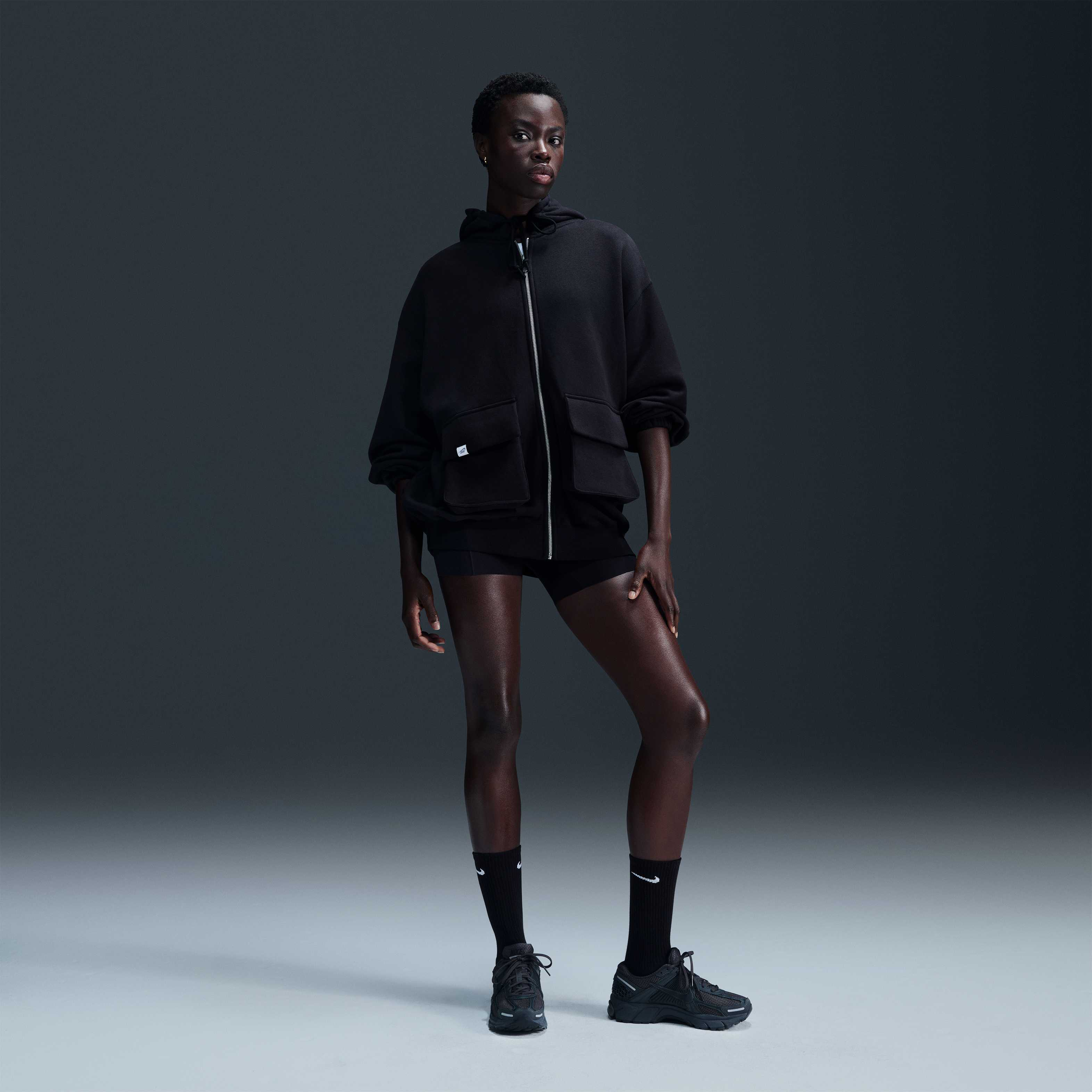 نايكي سبورتسوير image number 3