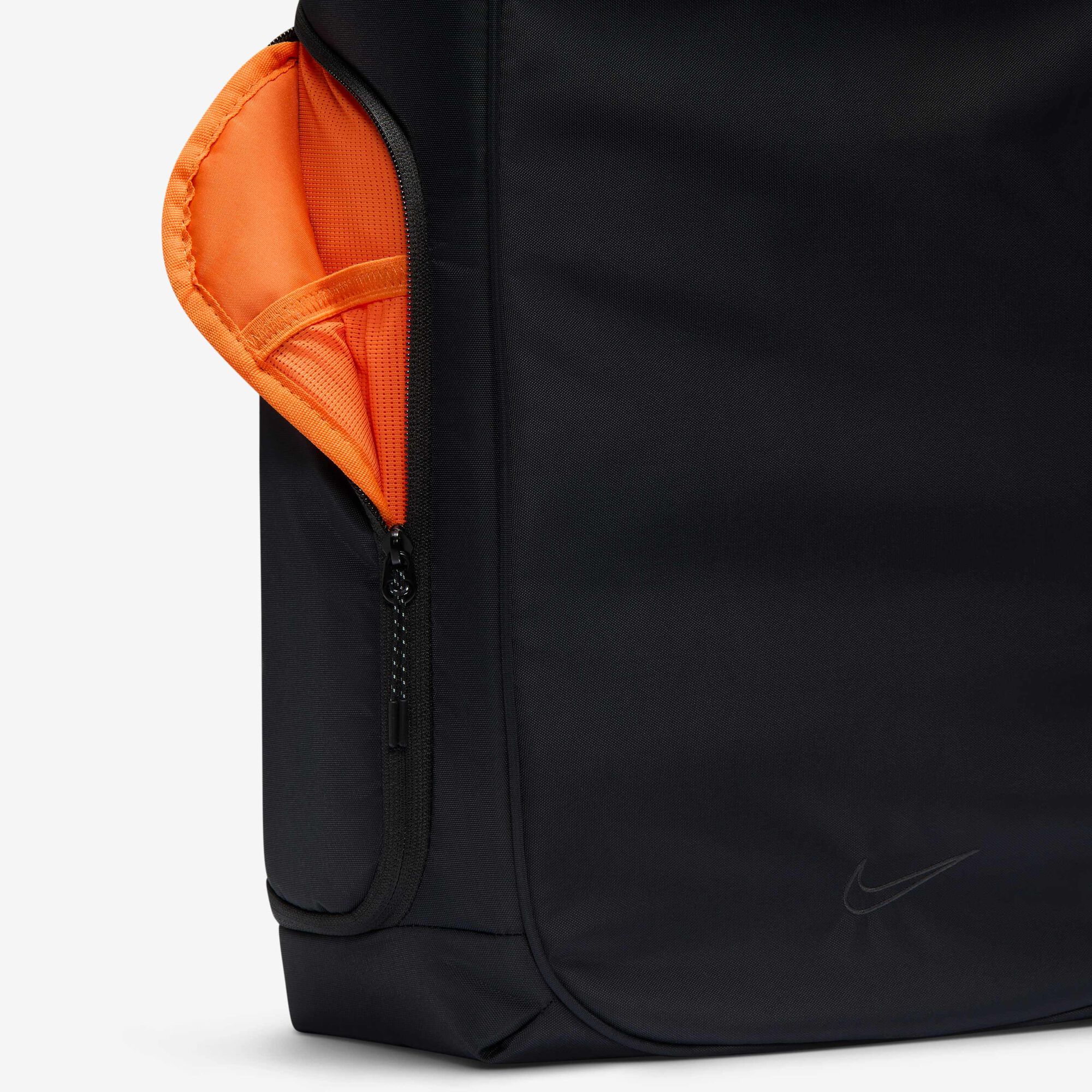 Zoom image