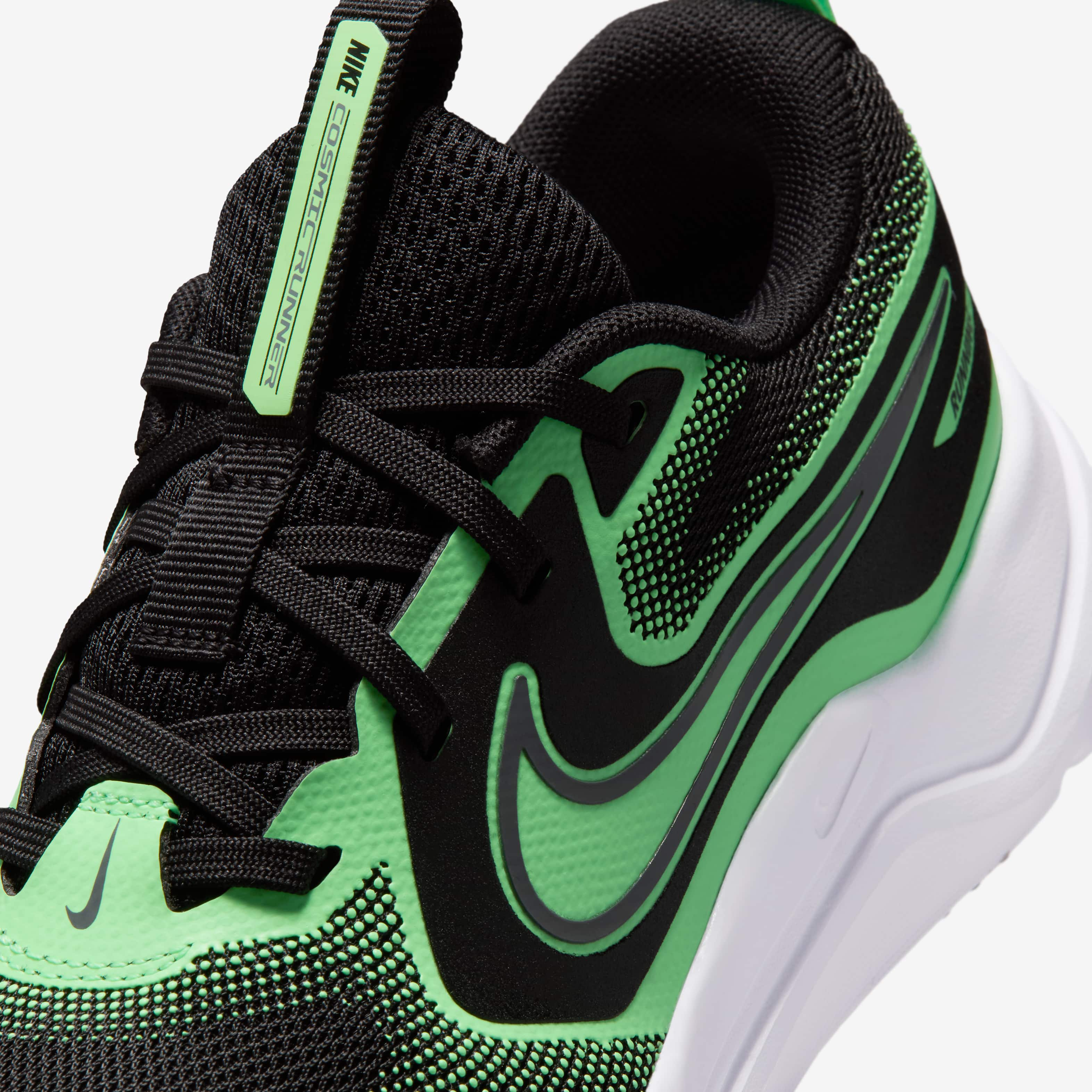 Nike Cosmic Runner image number 17