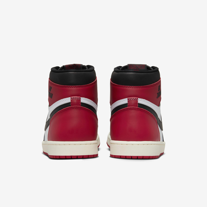 Air Jordan 1 Retro High OG image number 5 Air Jordan 1 Retro High OG image number 5