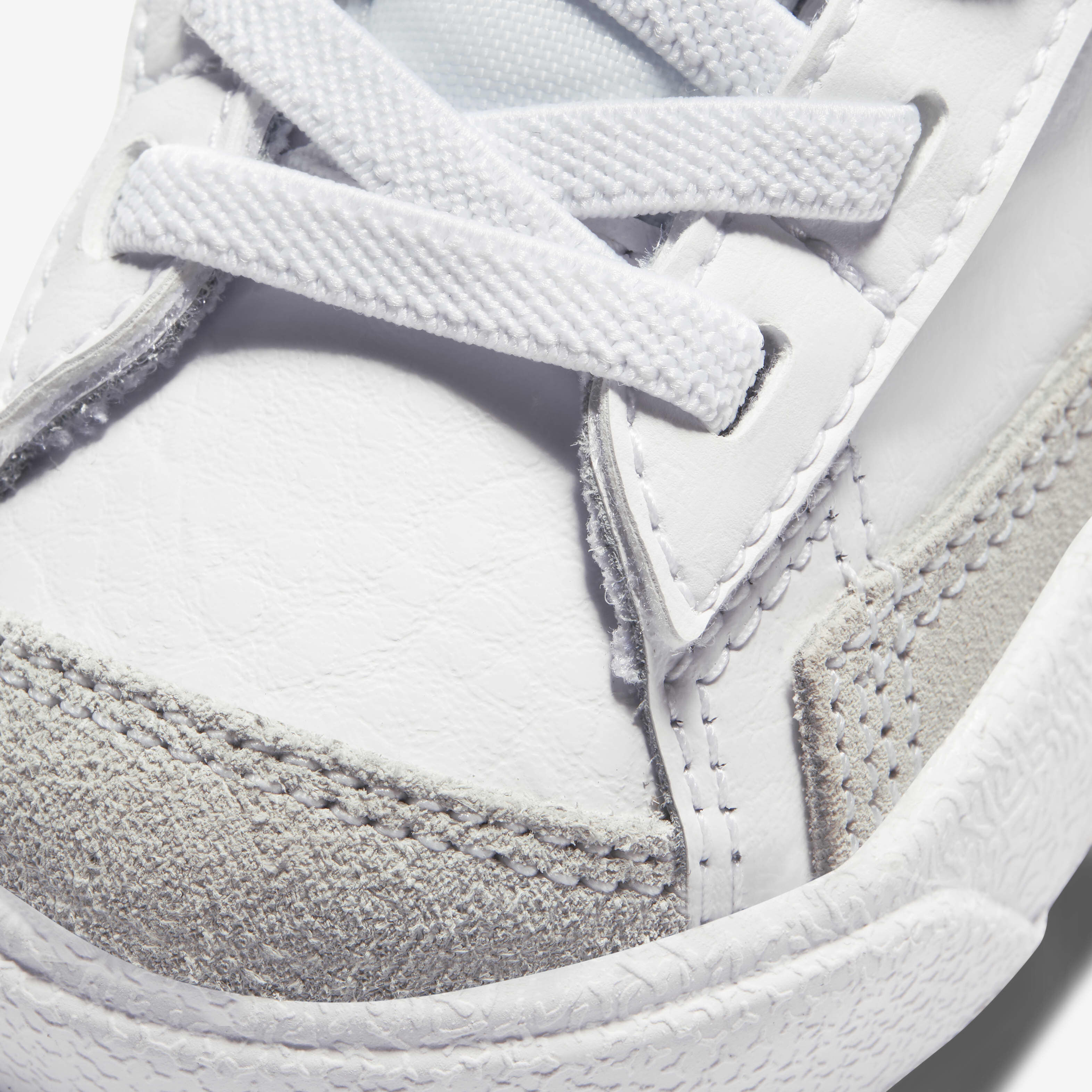 Nike blazer mid vintage bambino clearance