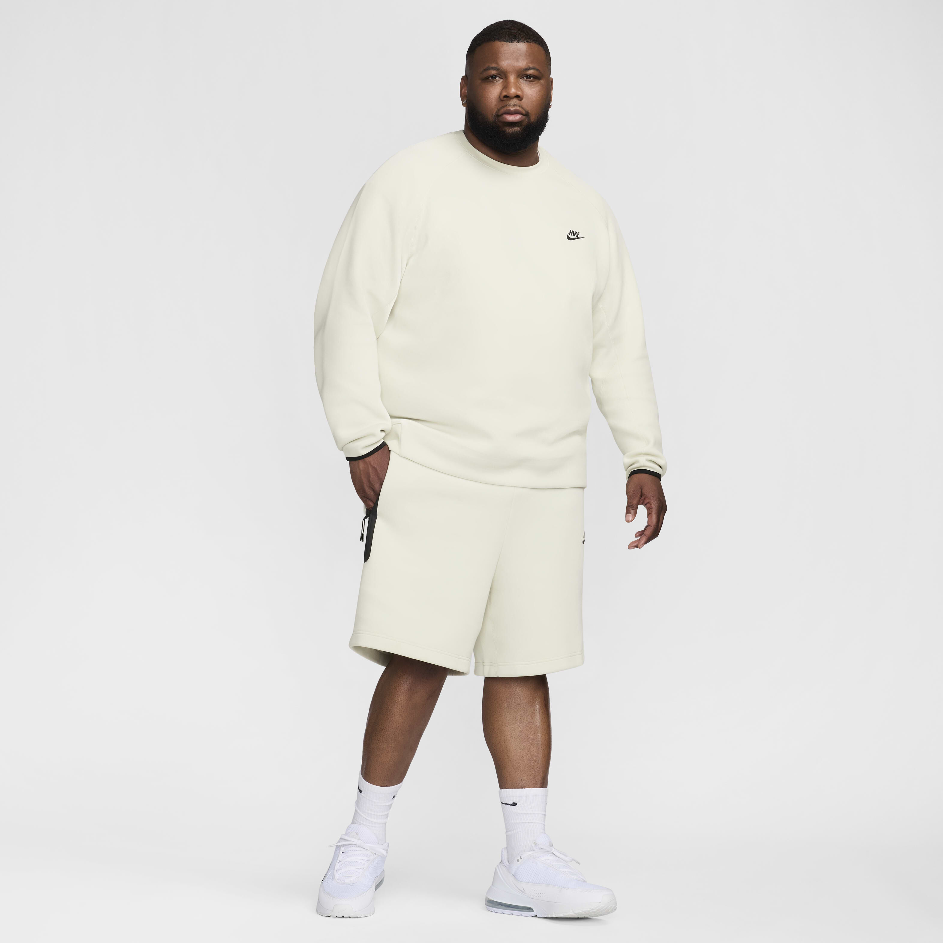 نايكي سبورتسوير تك فليس image number 16