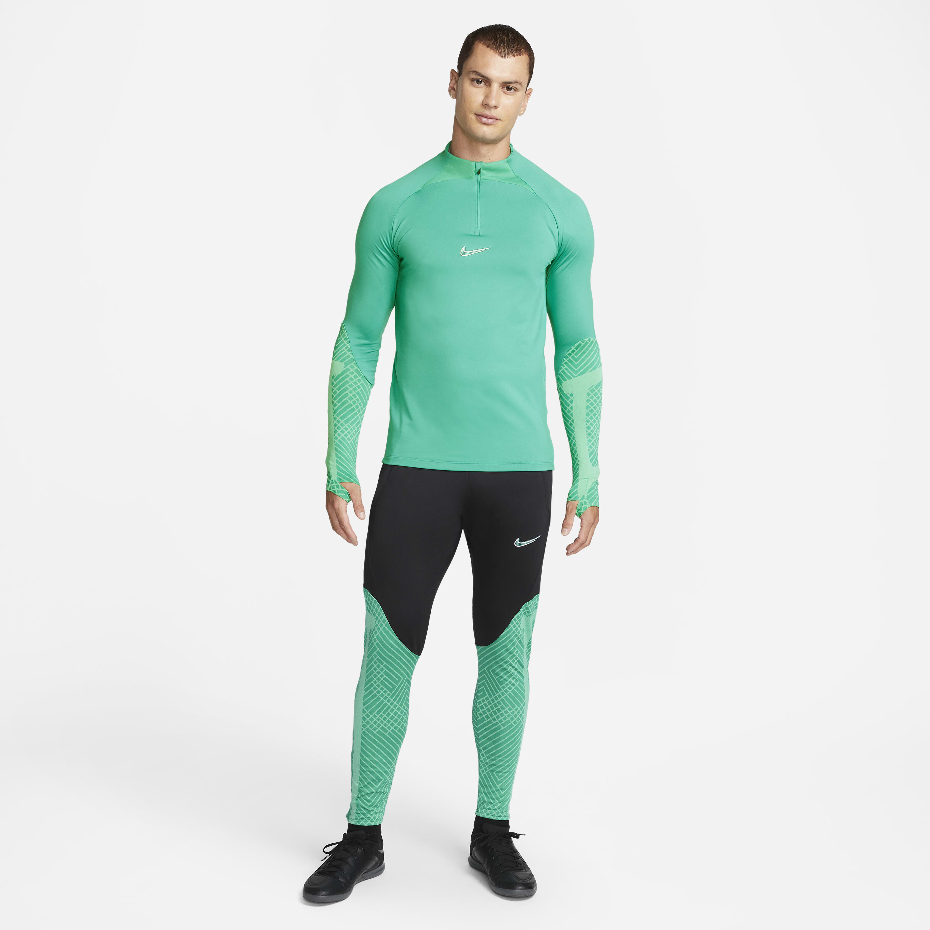 Nike Dri-FIT Strike image number 5