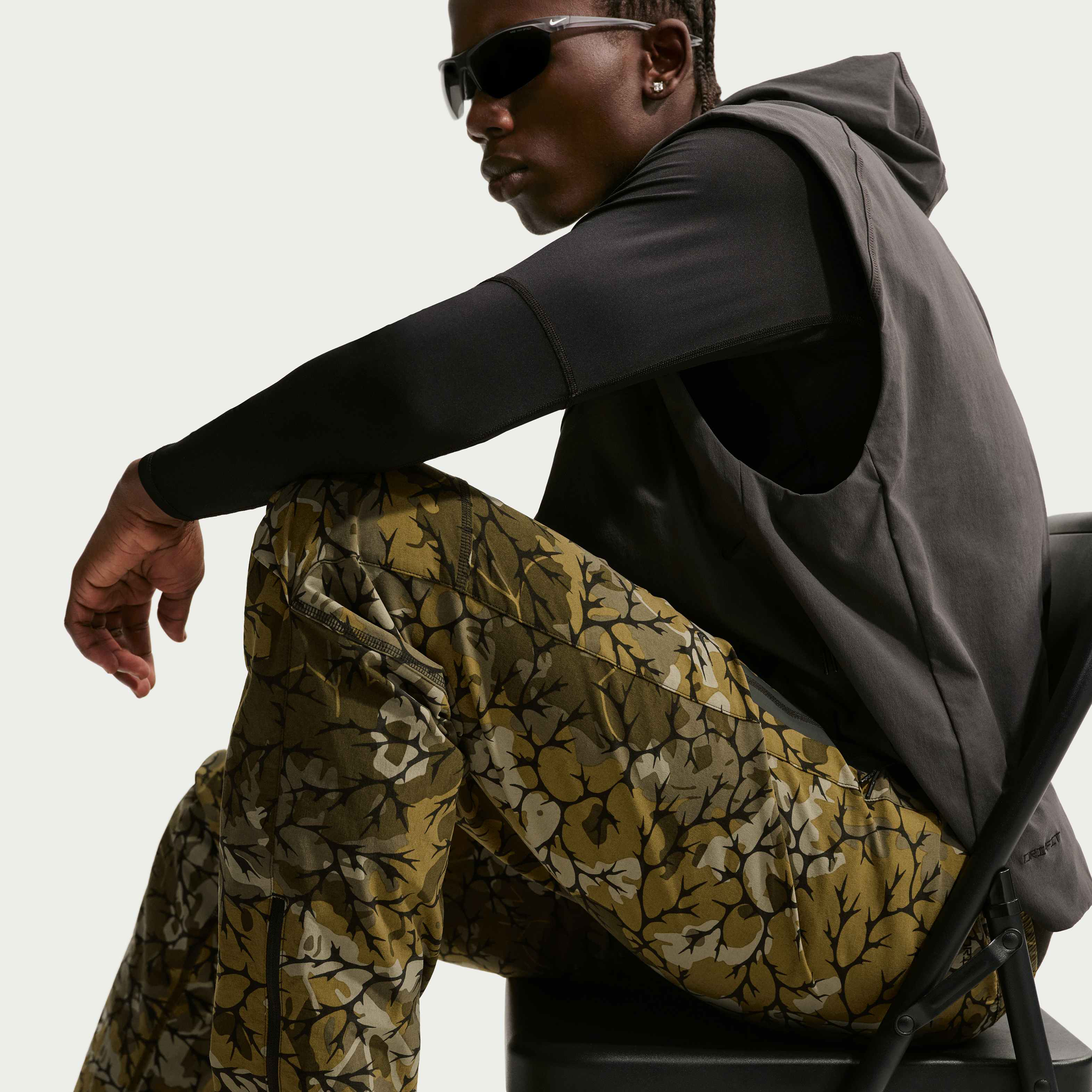 Nike Tech image number 3