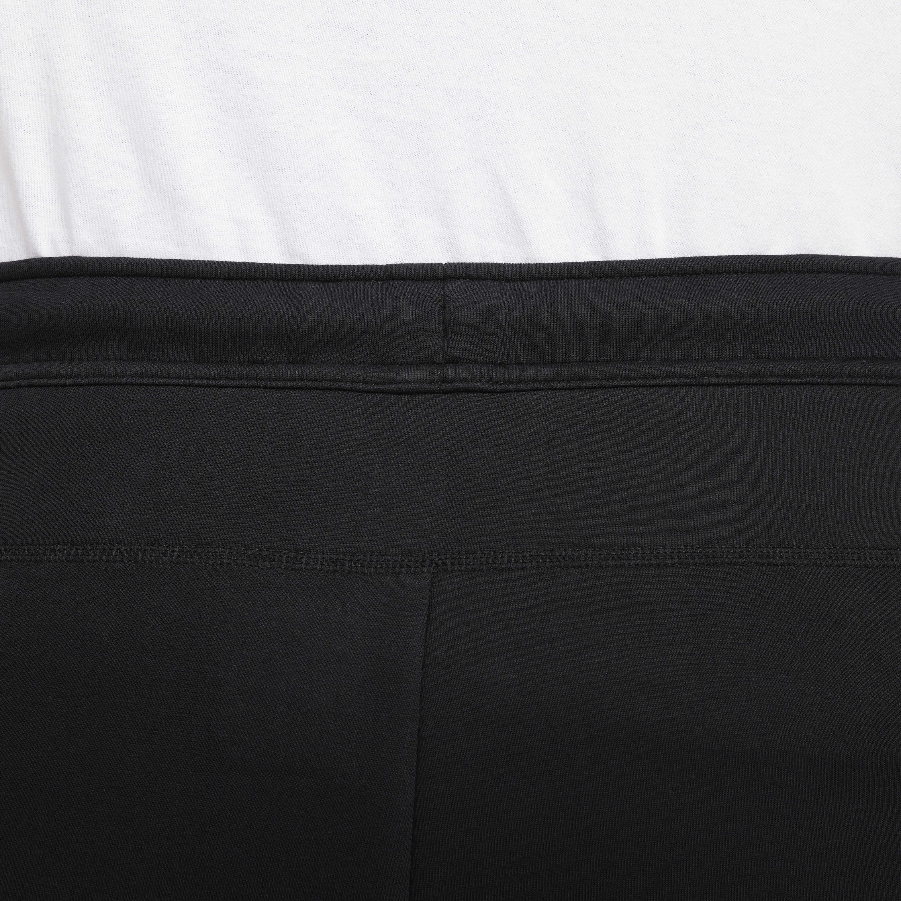 Nike Sportswear Tech Fleece image number 17