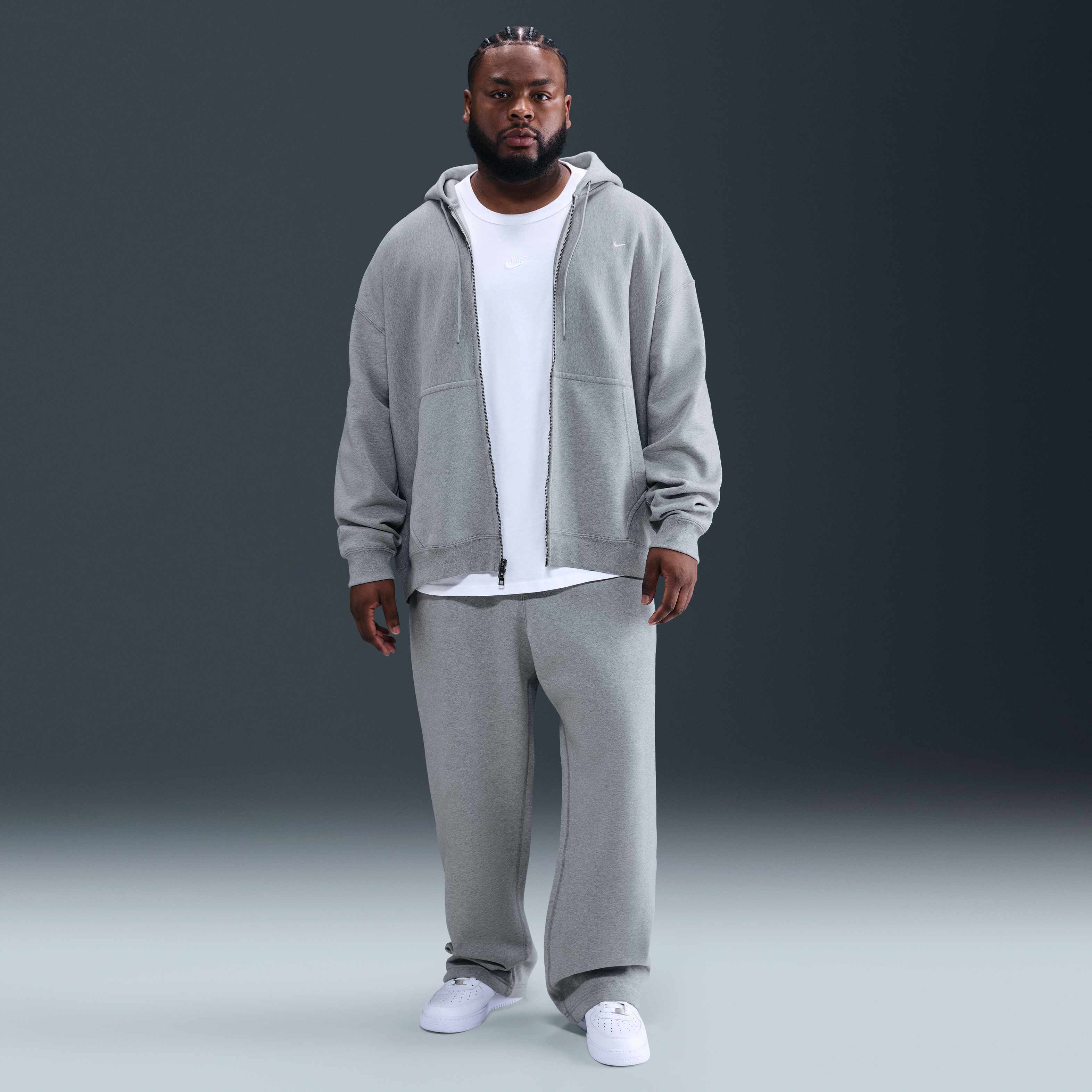 Nike Solo Swoosh image number 8