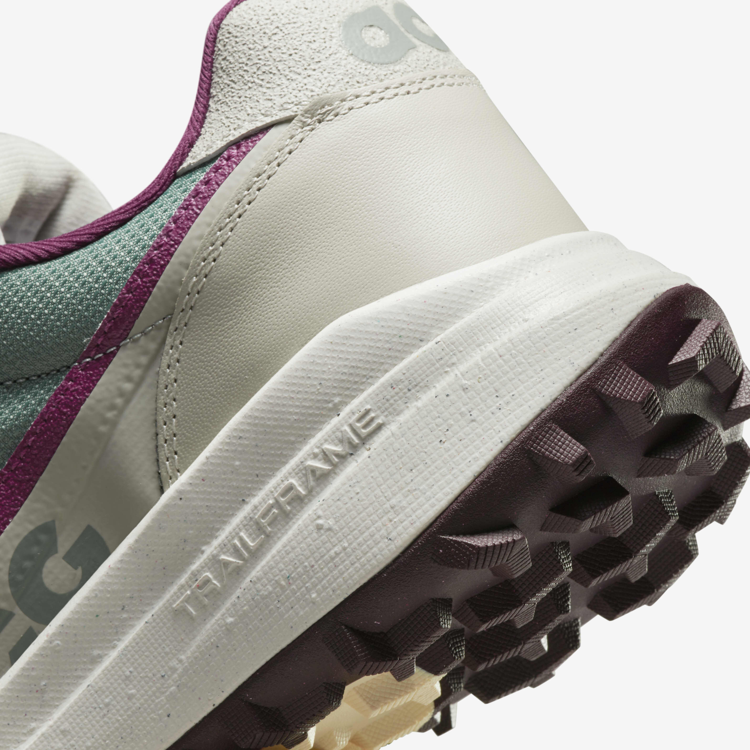 نايكي ايه-سي-جي لوكيت image number 7