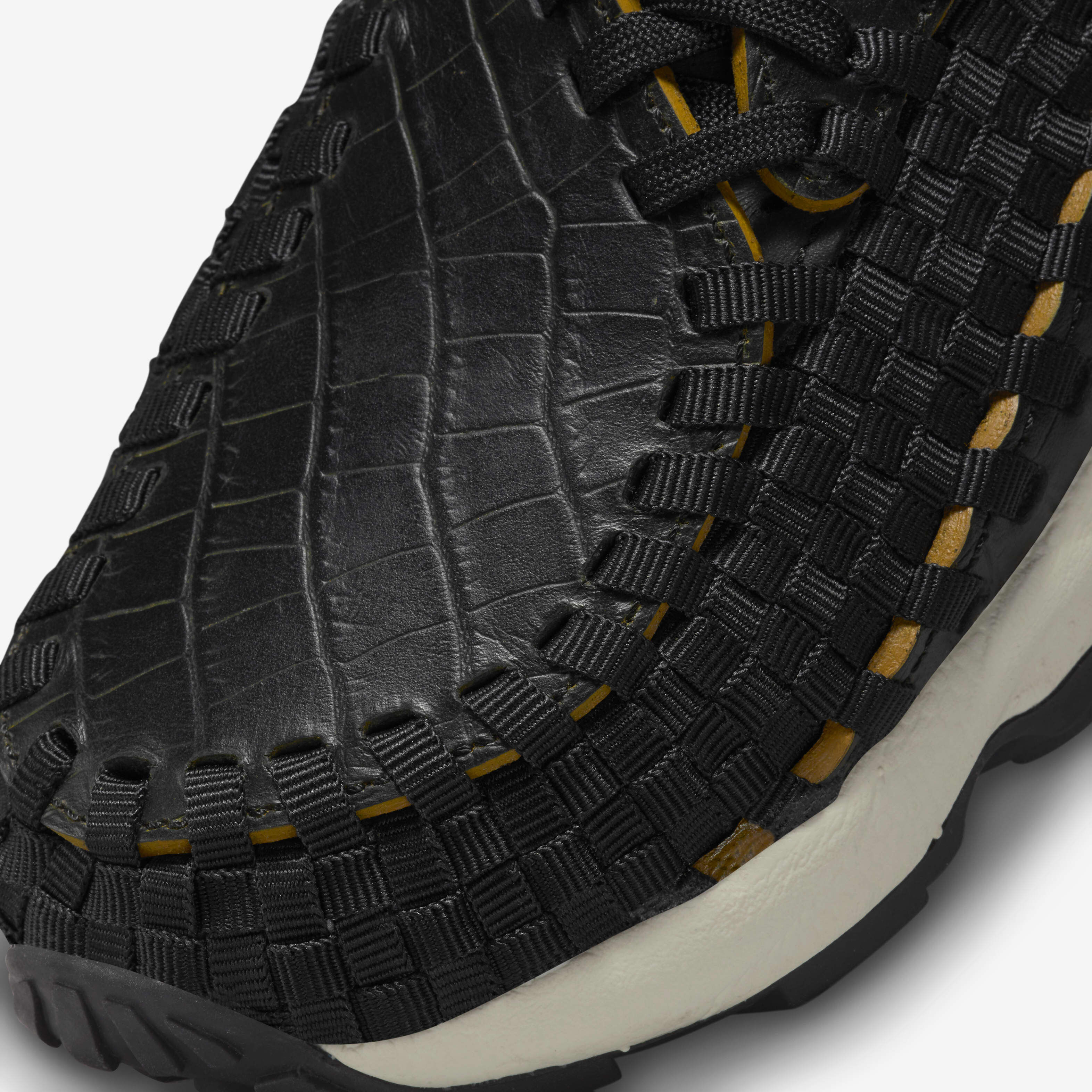 Nike air woven prm store