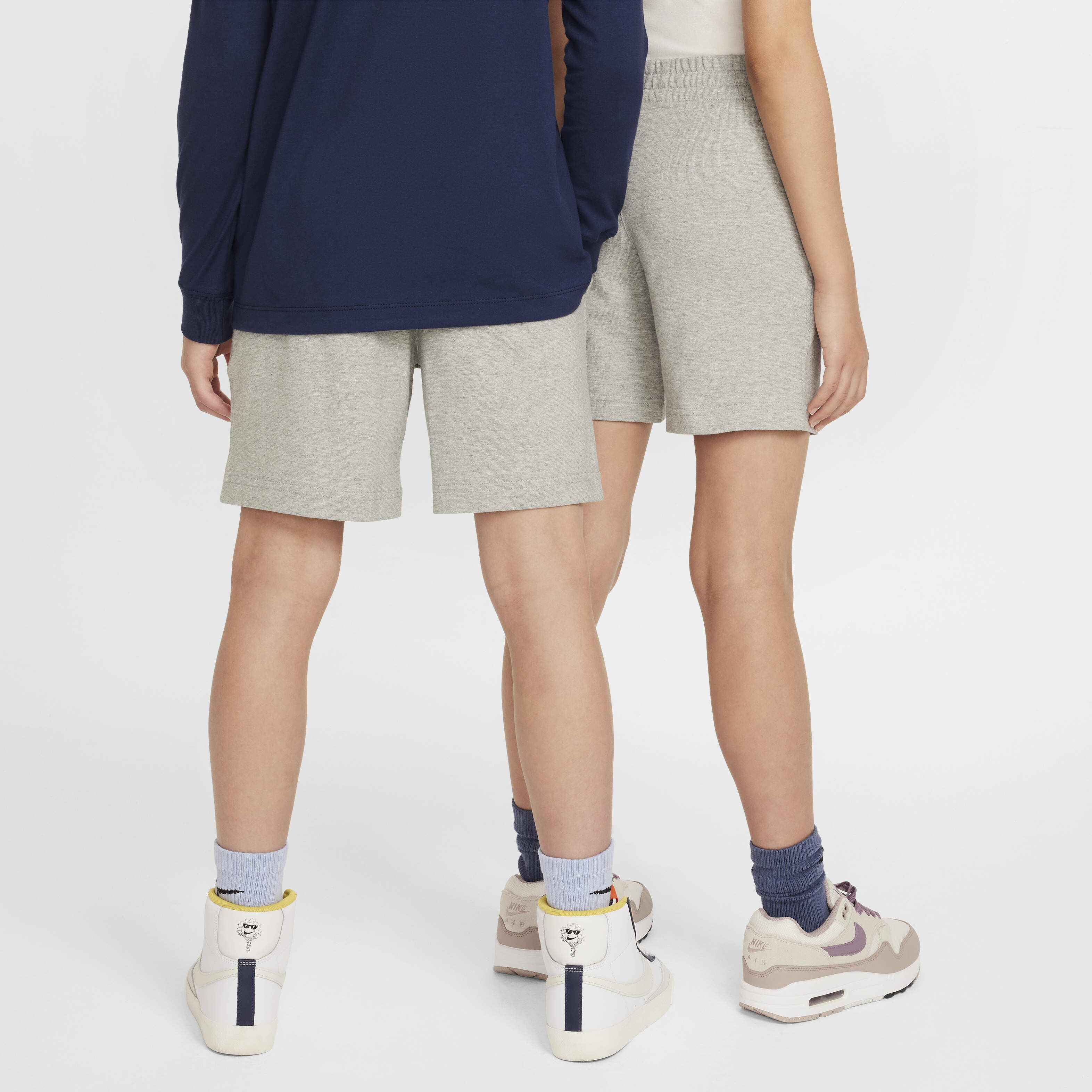 Nike Sportswear Club image number 1