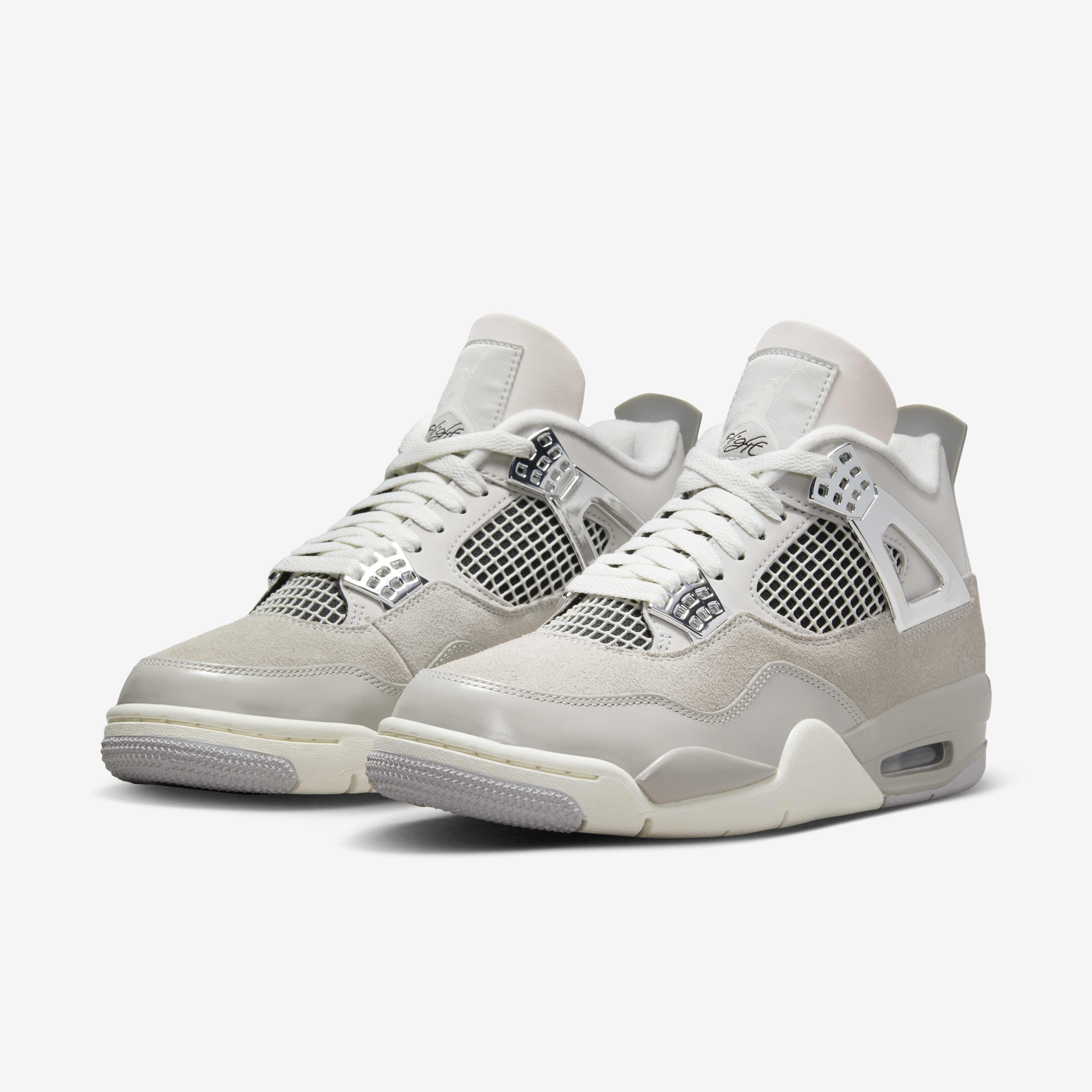 Air Jordan 4 Retro image number 4