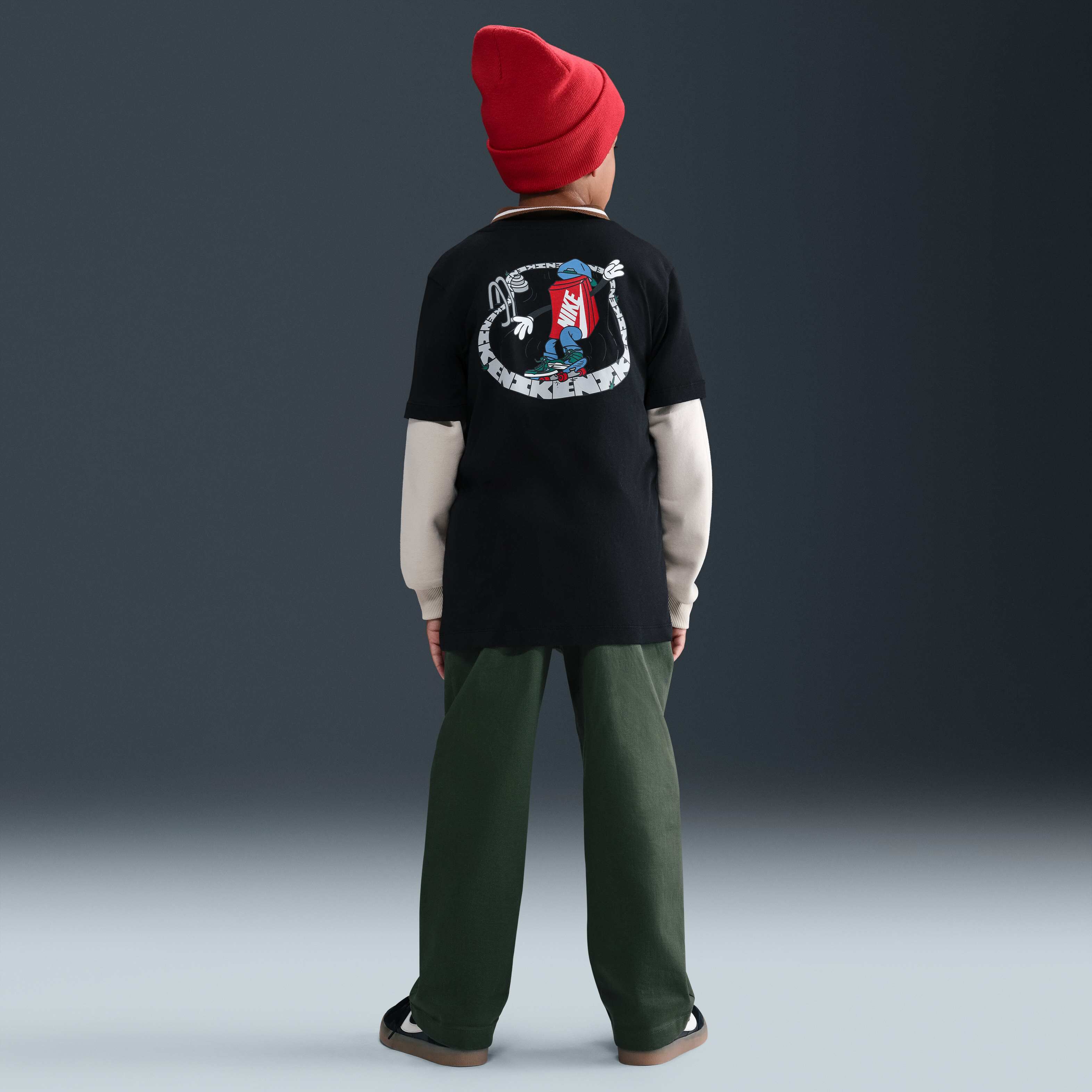 نايكي سبورتسوير image number 4