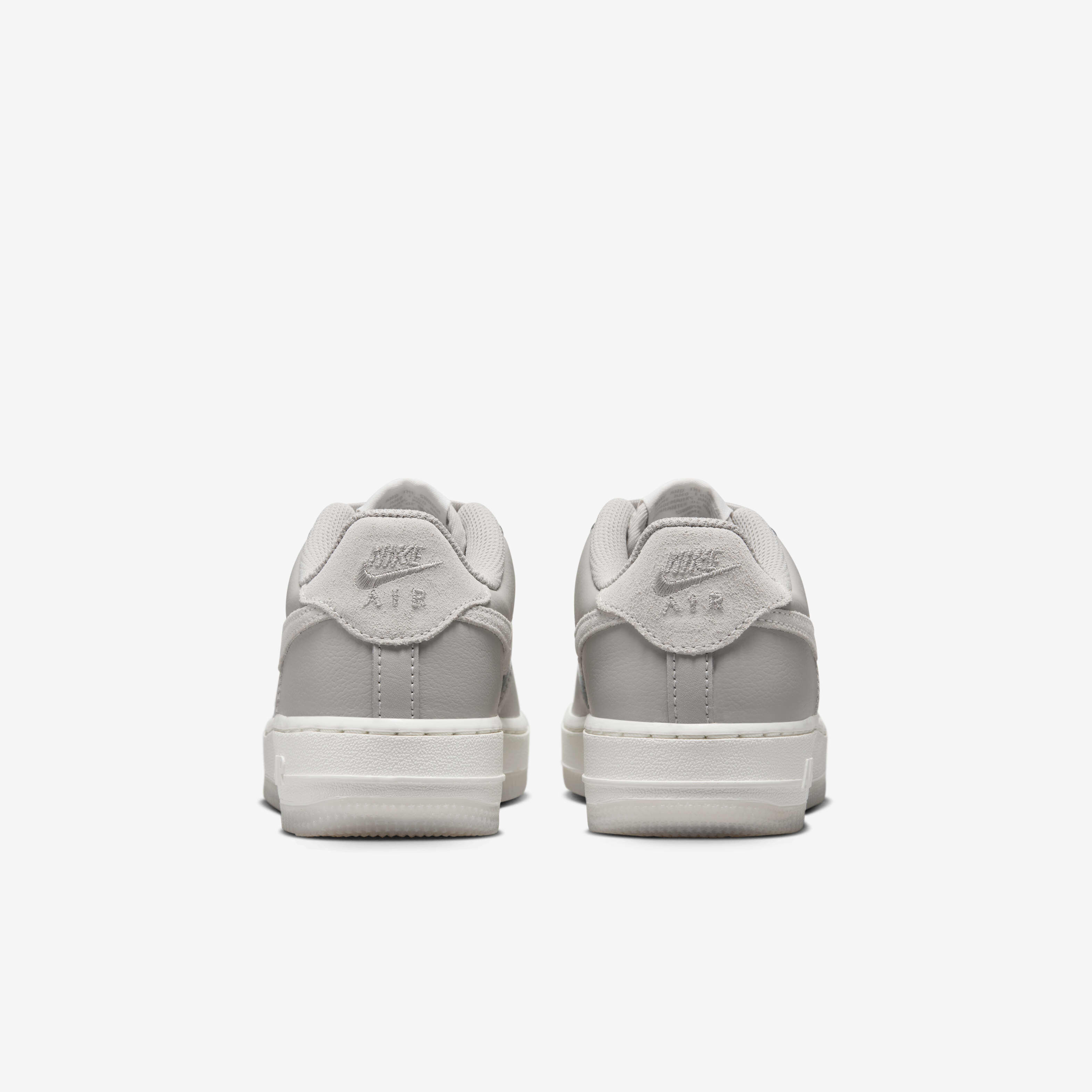 Nike Air Force 1 LV8 5 image number 5
