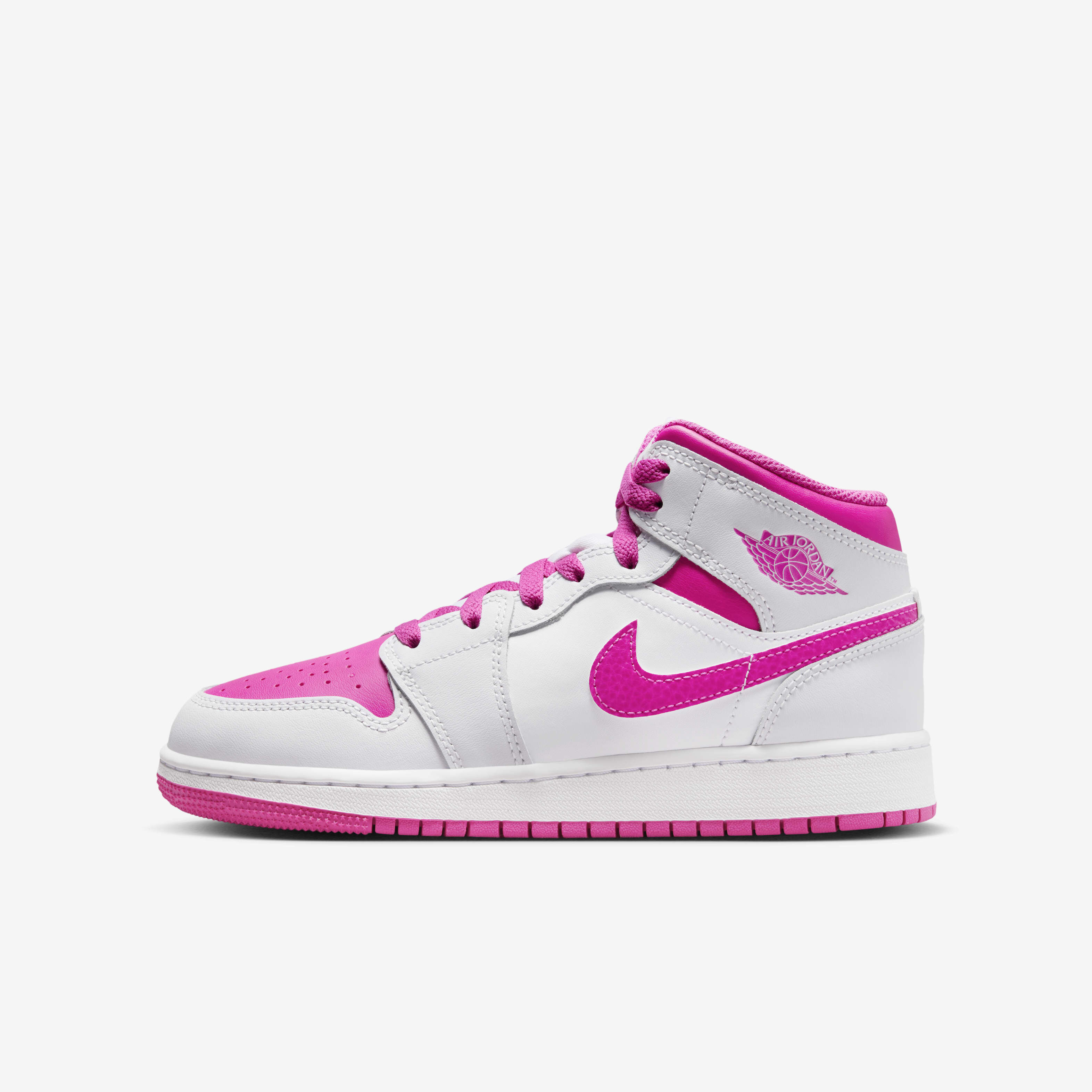 Nike kids uae cheap