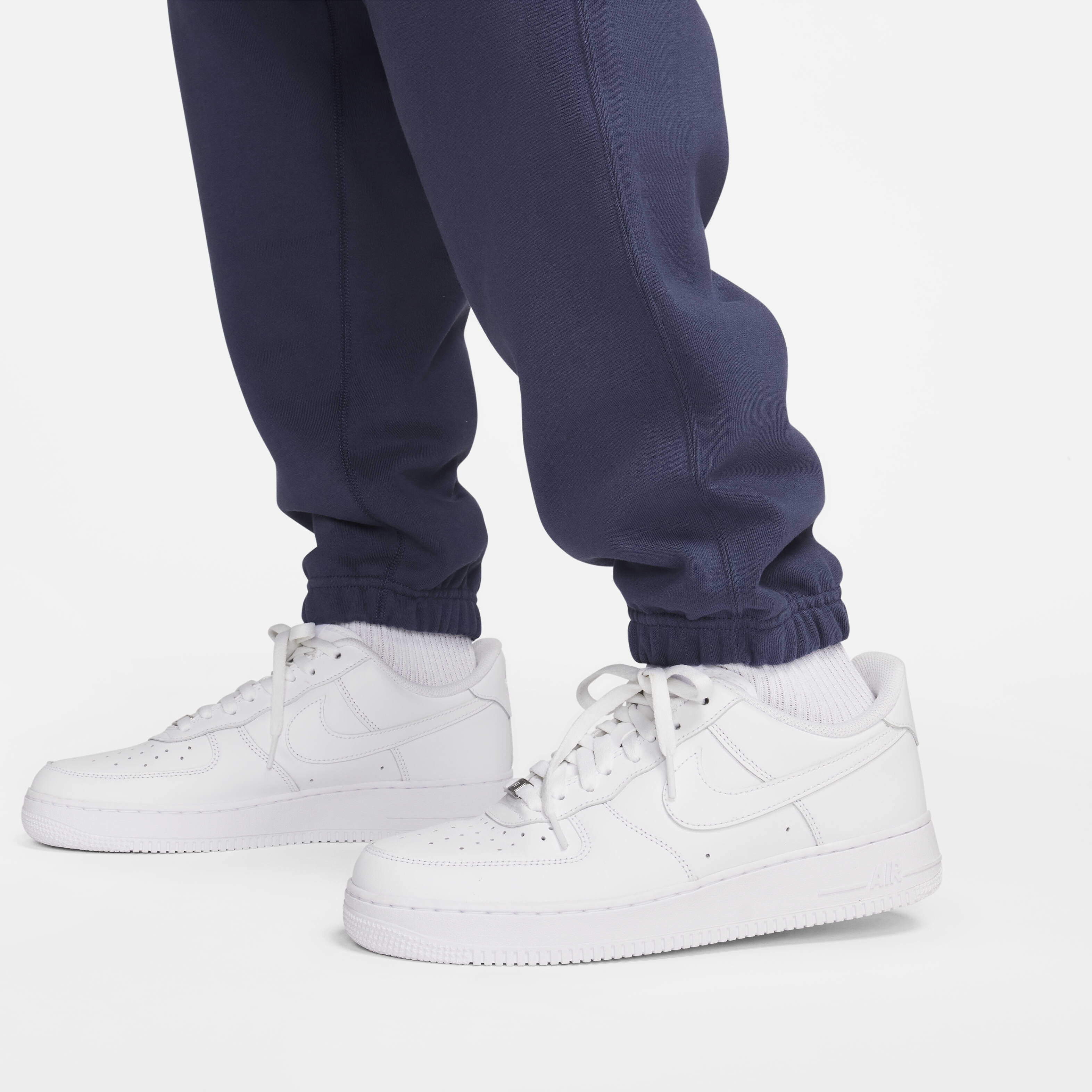 نايكي سولو سووش image number 4