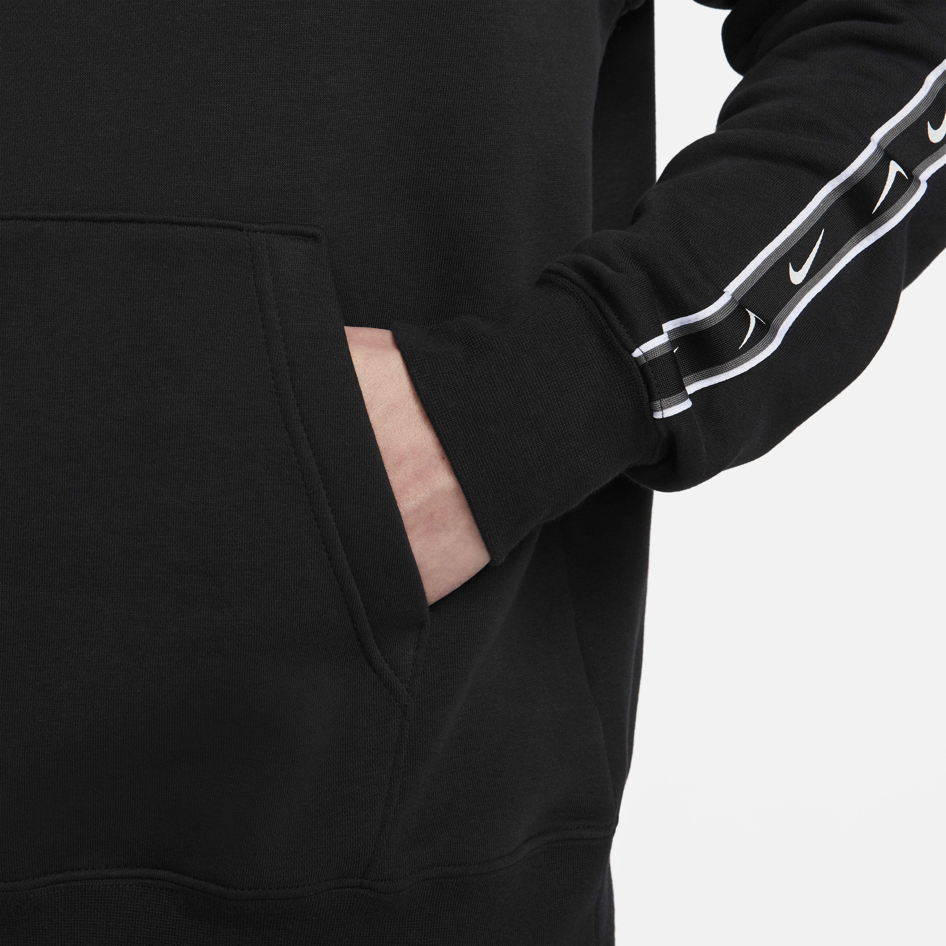 Nike Sportswear Repeat image number 4