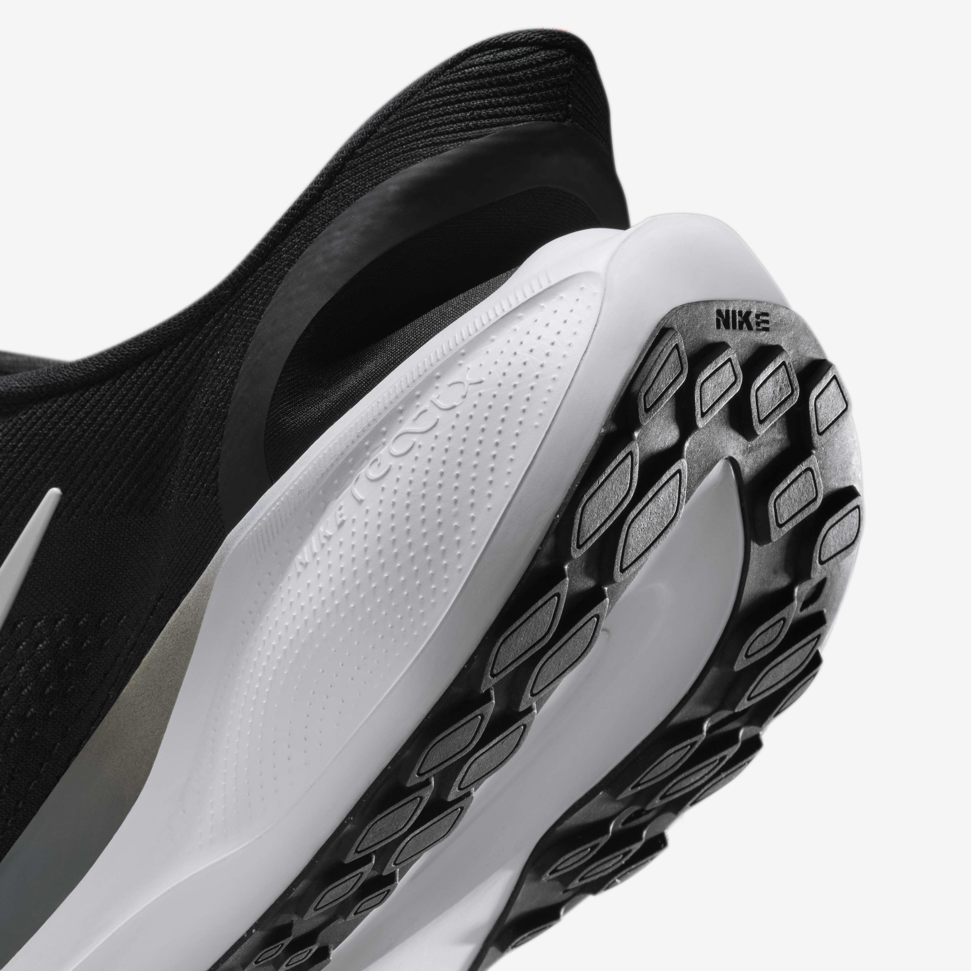 Nike Pegasus EasyOn image number 8