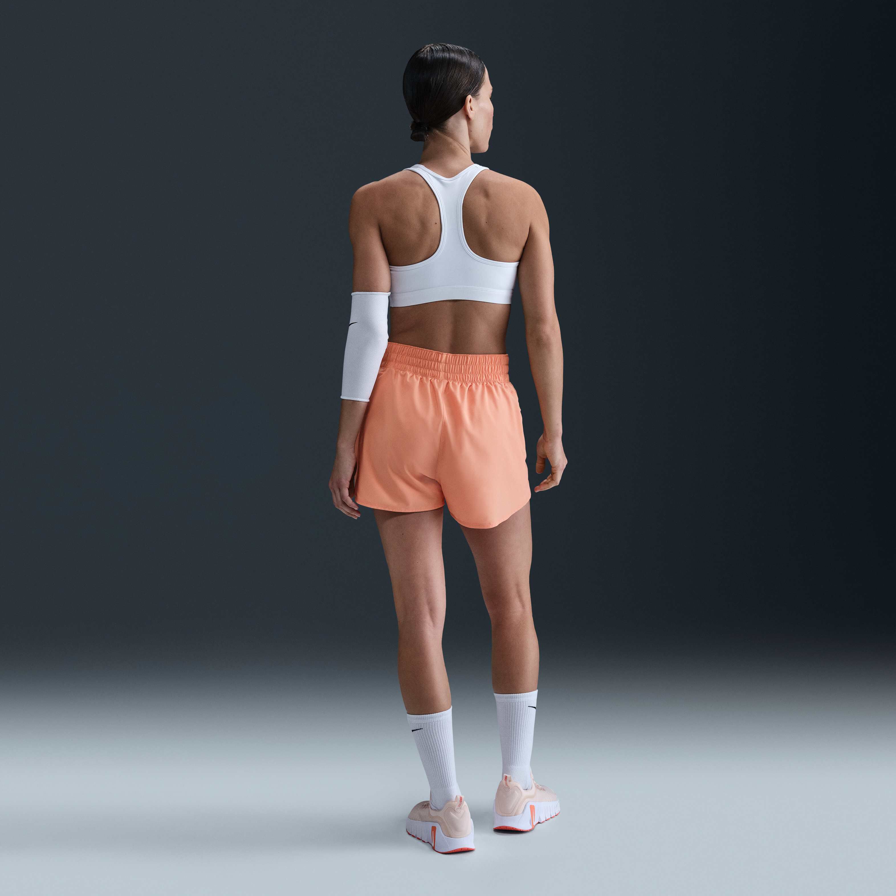 Nike One image number 3