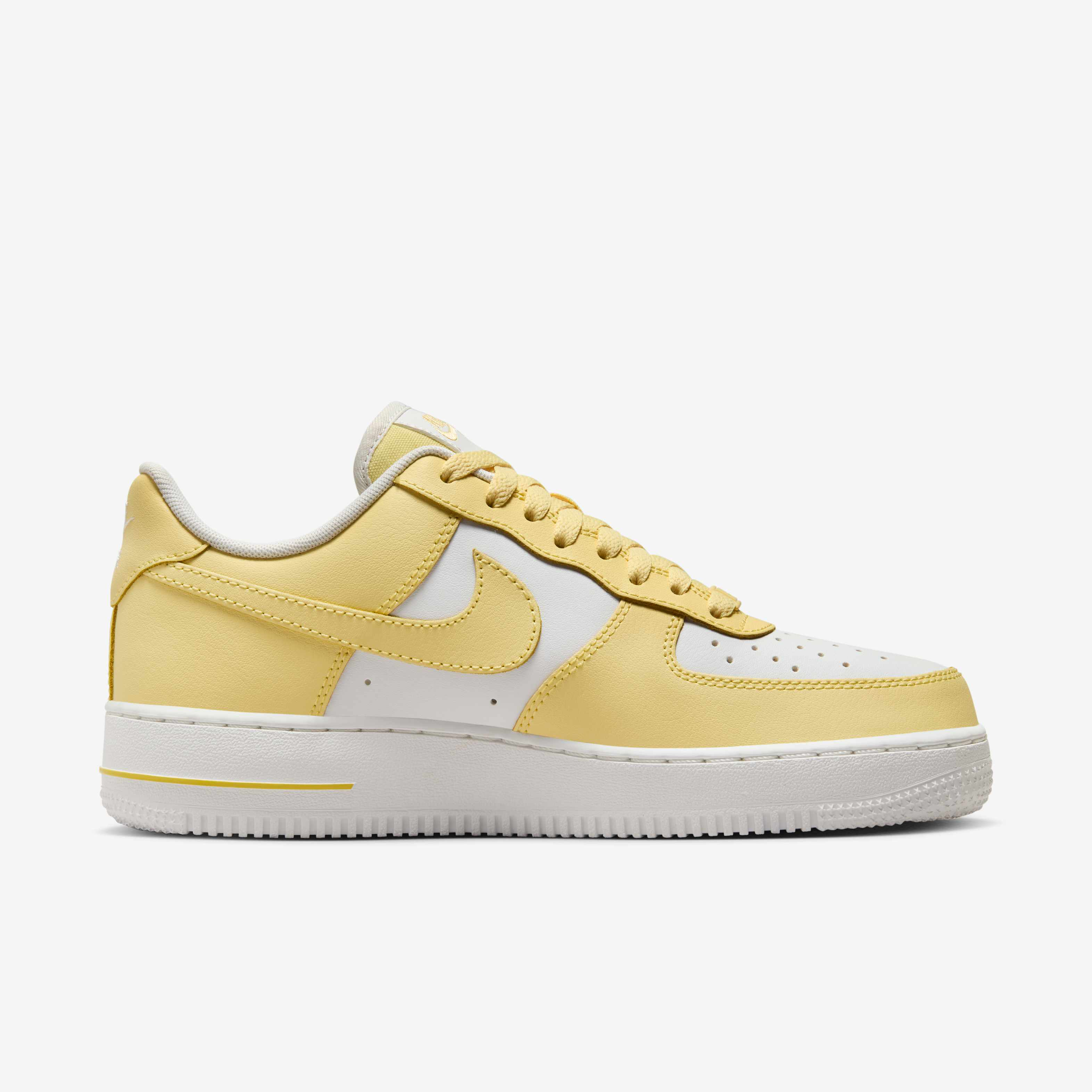 Nike Air Force 1 '07 image number 2