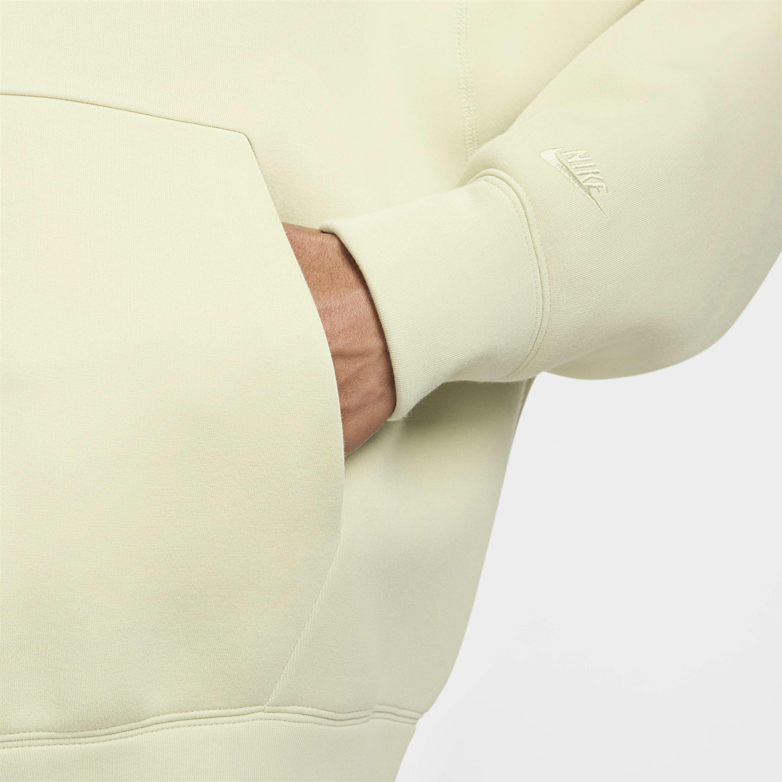 Nike Tech Reimagined image number 4
